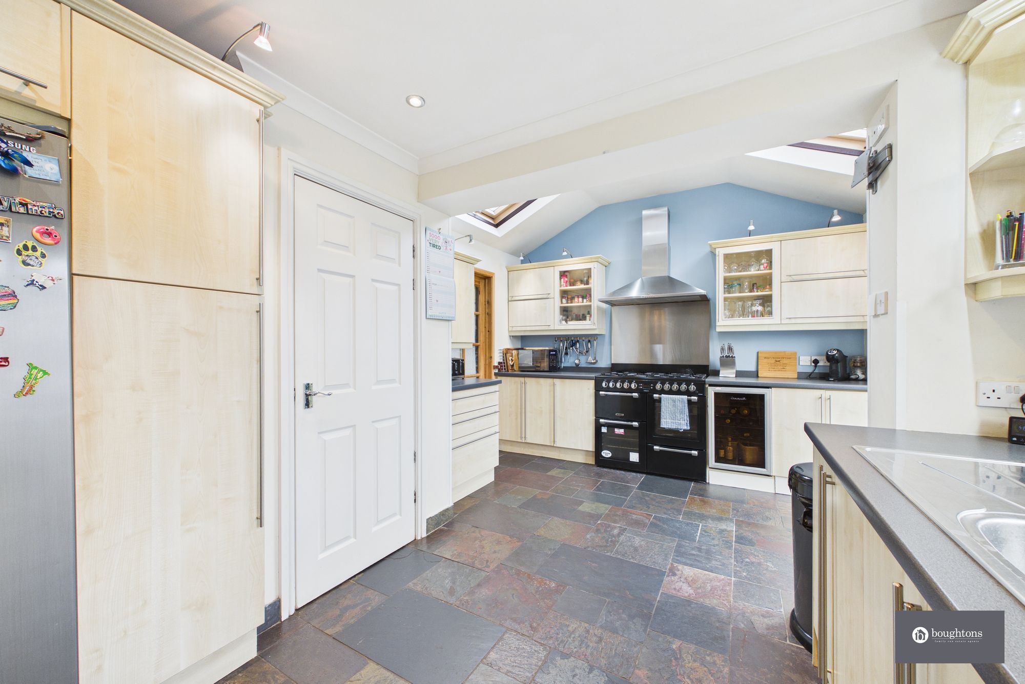 4 bed link detached house for sale in Watery Lane, Brackley, NN13  - Property Image 6