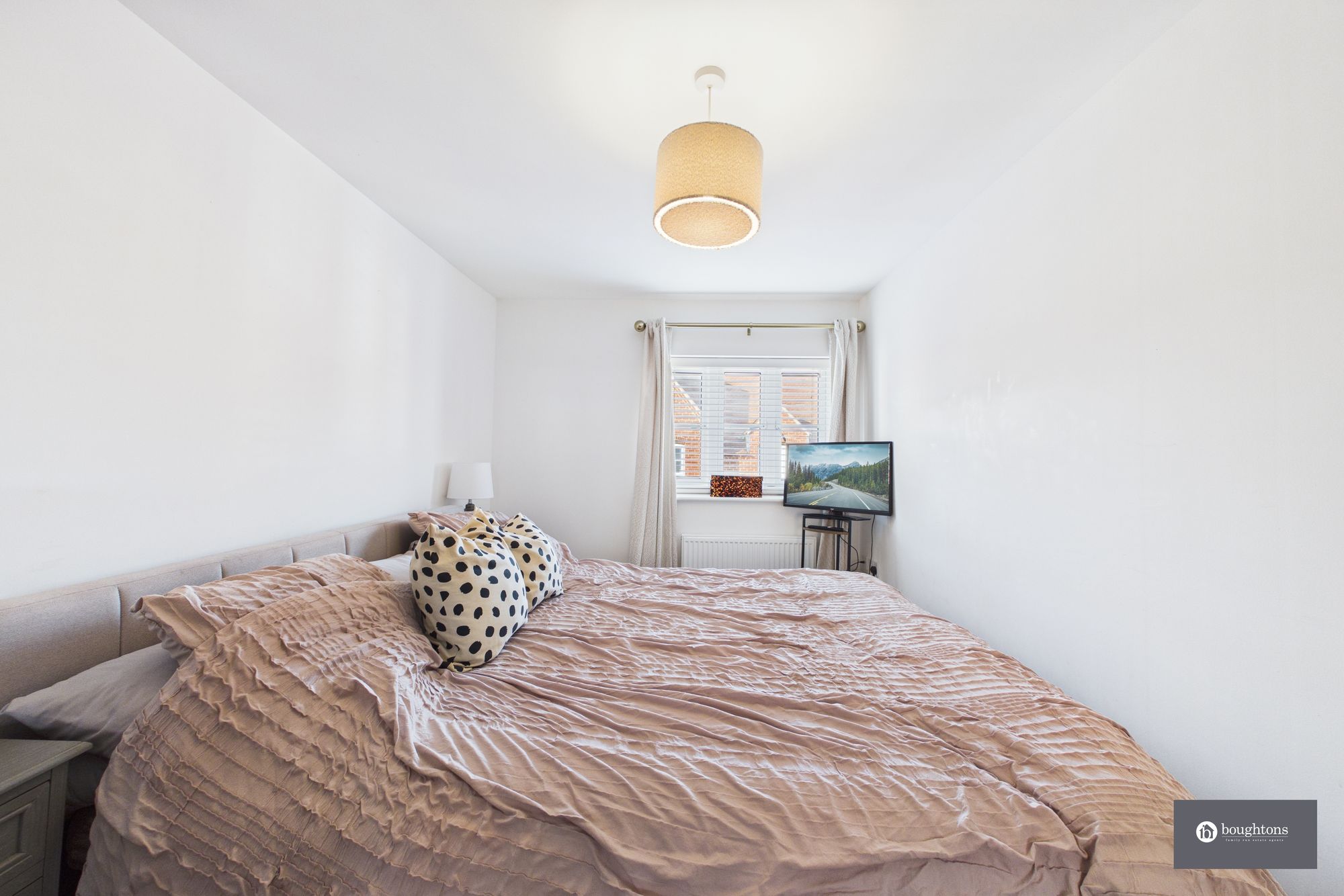 3 bed end of terrace house for sale in Foxhills Way, Brackley, NN13  - Property Image 16