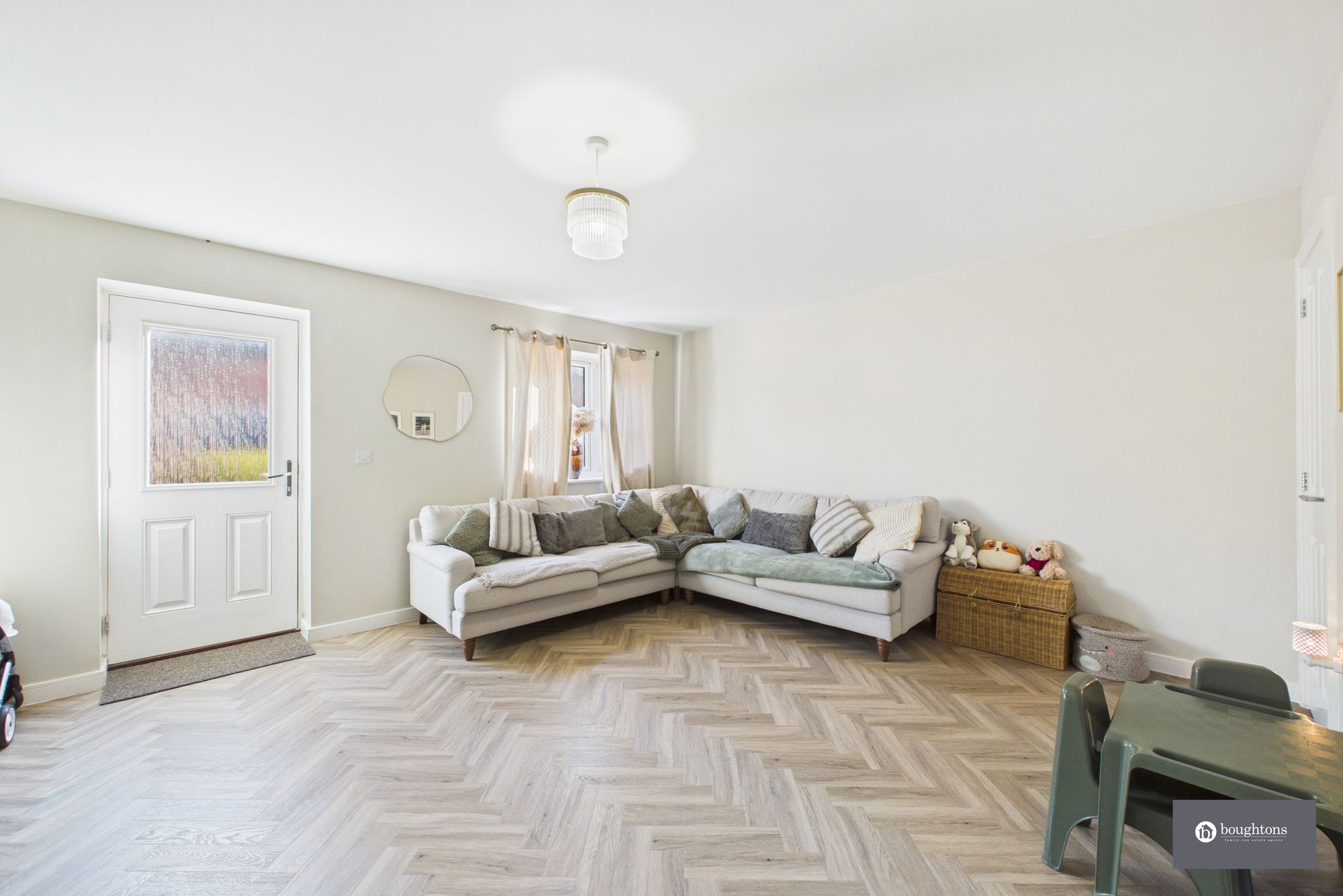 3 bed end of terrace house for sale in Foxhills Way, Brackley, NN13  - Property Image 10