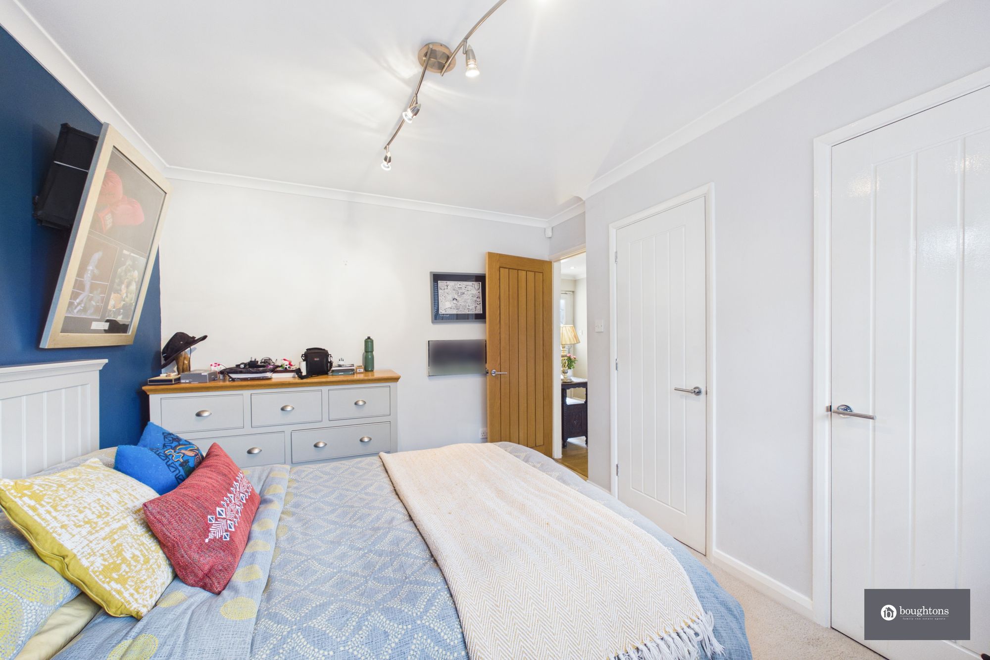 3 bed detached bungalow for sale in Wappenham Road, Helmdon, NN13  - Property Image 17