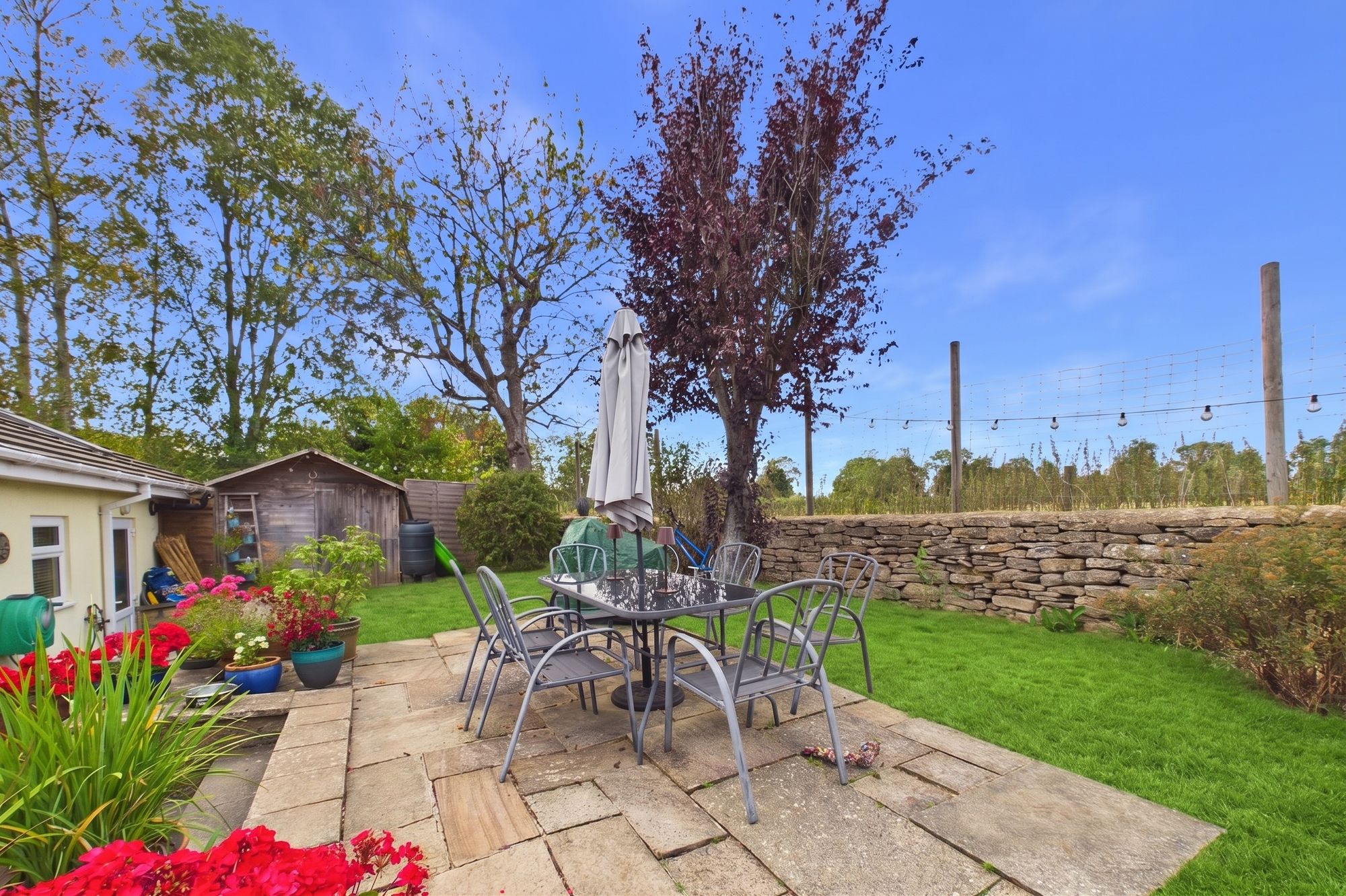 3 bed detached bungalow for sale in Wappenham Road, Helmdon, NN13  - Property Image 23