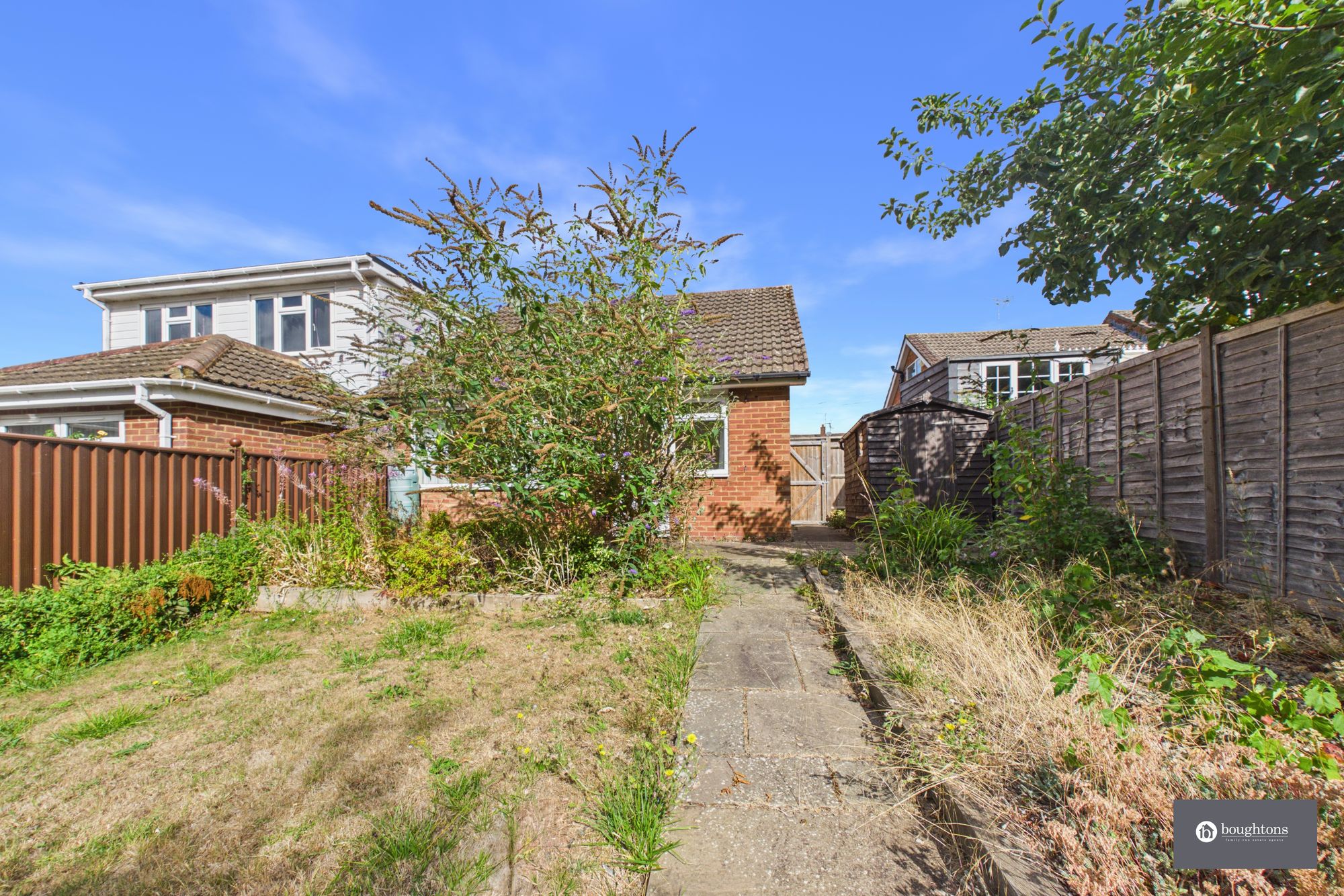 2 bed semi-detached bungalow for sale in Woodlands Crescent, Buckingham, MK18  - Property Image 19