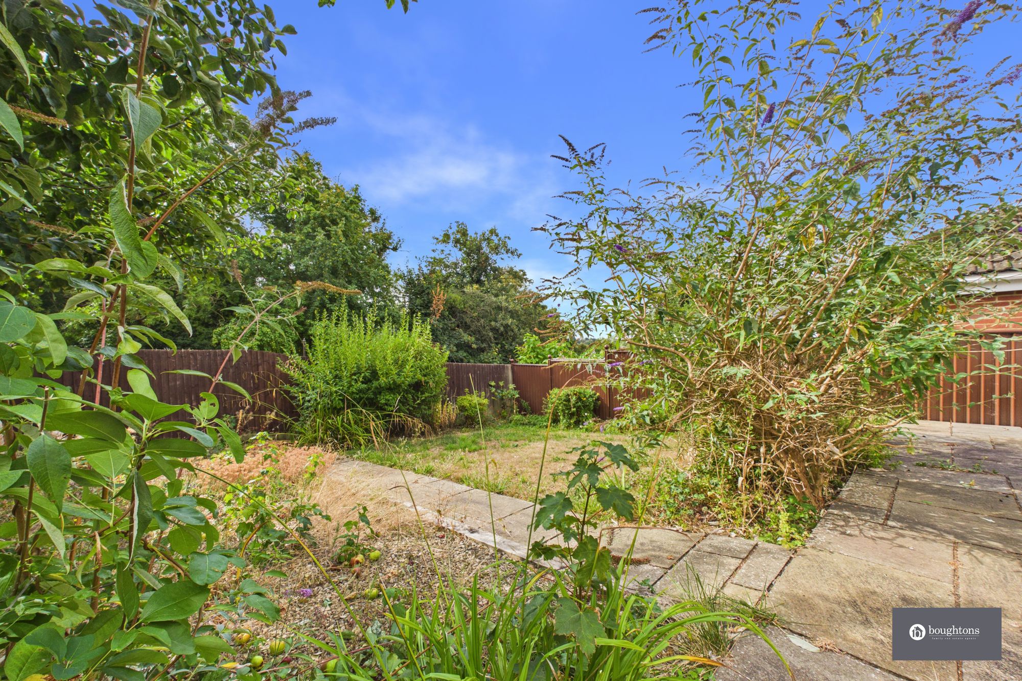 2 bed semi-detached bungalow for sale in Woodlands Crescent, Buckingham, MK18  - Property Image 4