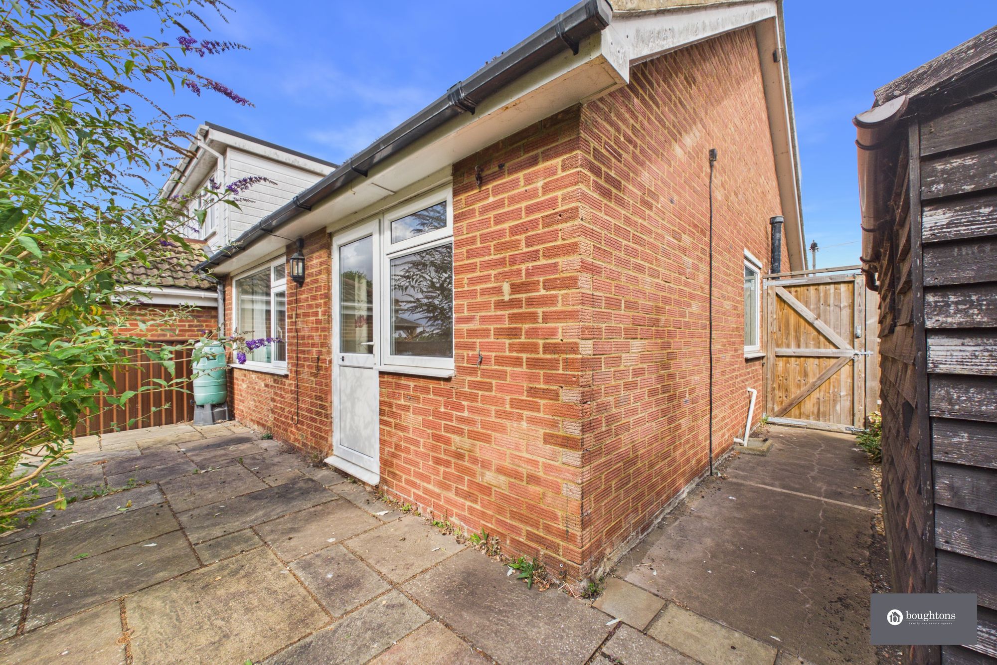 2 bed semi-detached bungalow for sale in Woodlands Crescent, Buckingham, MK18  - Property Image 21