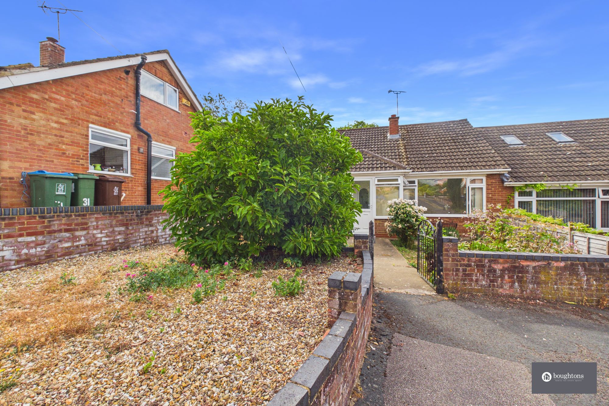 2 bed semi-detached bungalow for sale in Woodlands Crescent, Buckingham, MK18  - Property Image 22