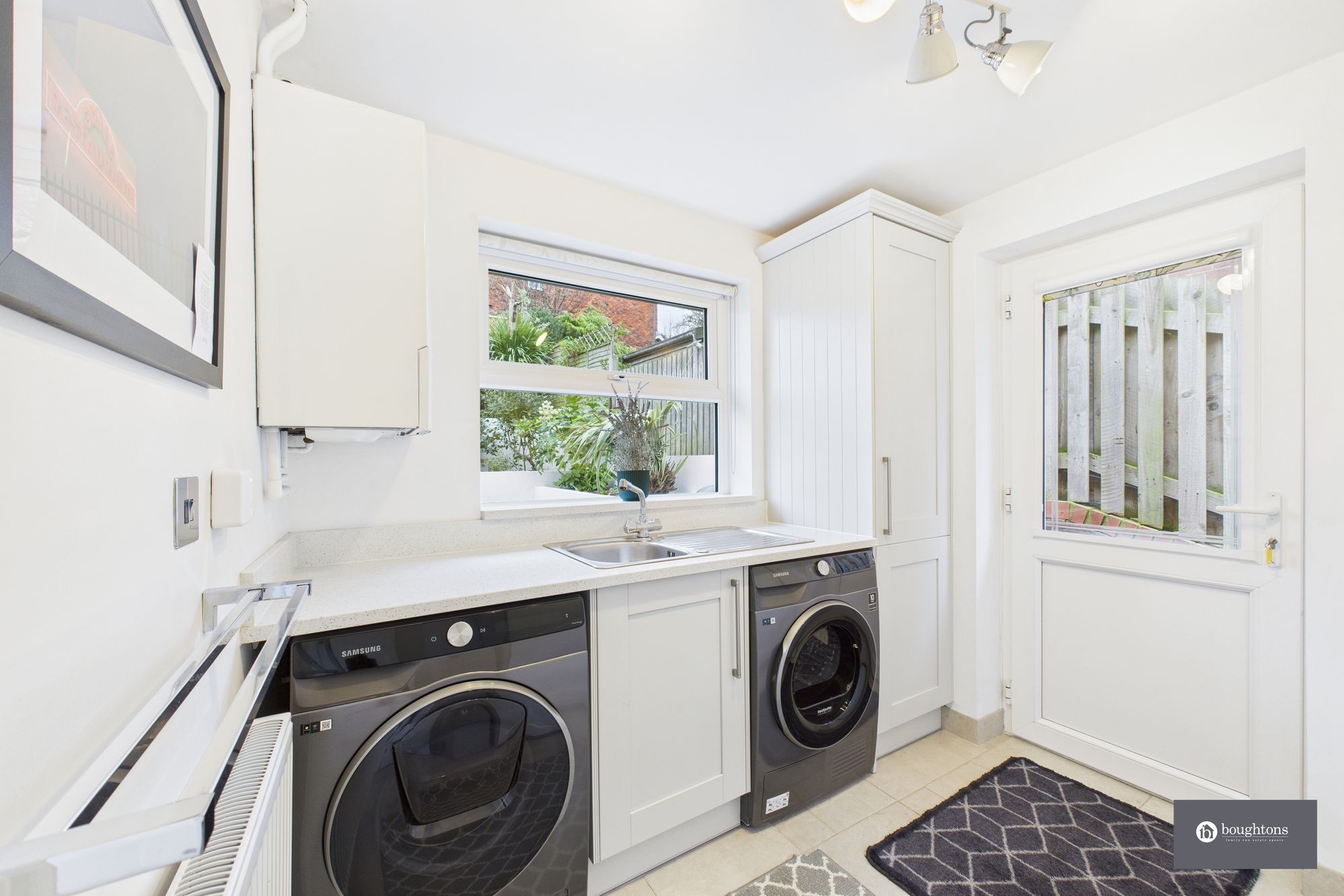 4 bed detached house for sale in St. Michaels Way, Steeple Claydon, MK18  - Property Image 10