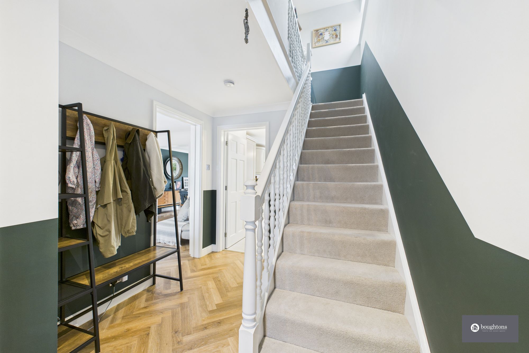 4 bed detached house for sale in St. Michaels Way, Steeple Claydon, MK18  - Property Image 6