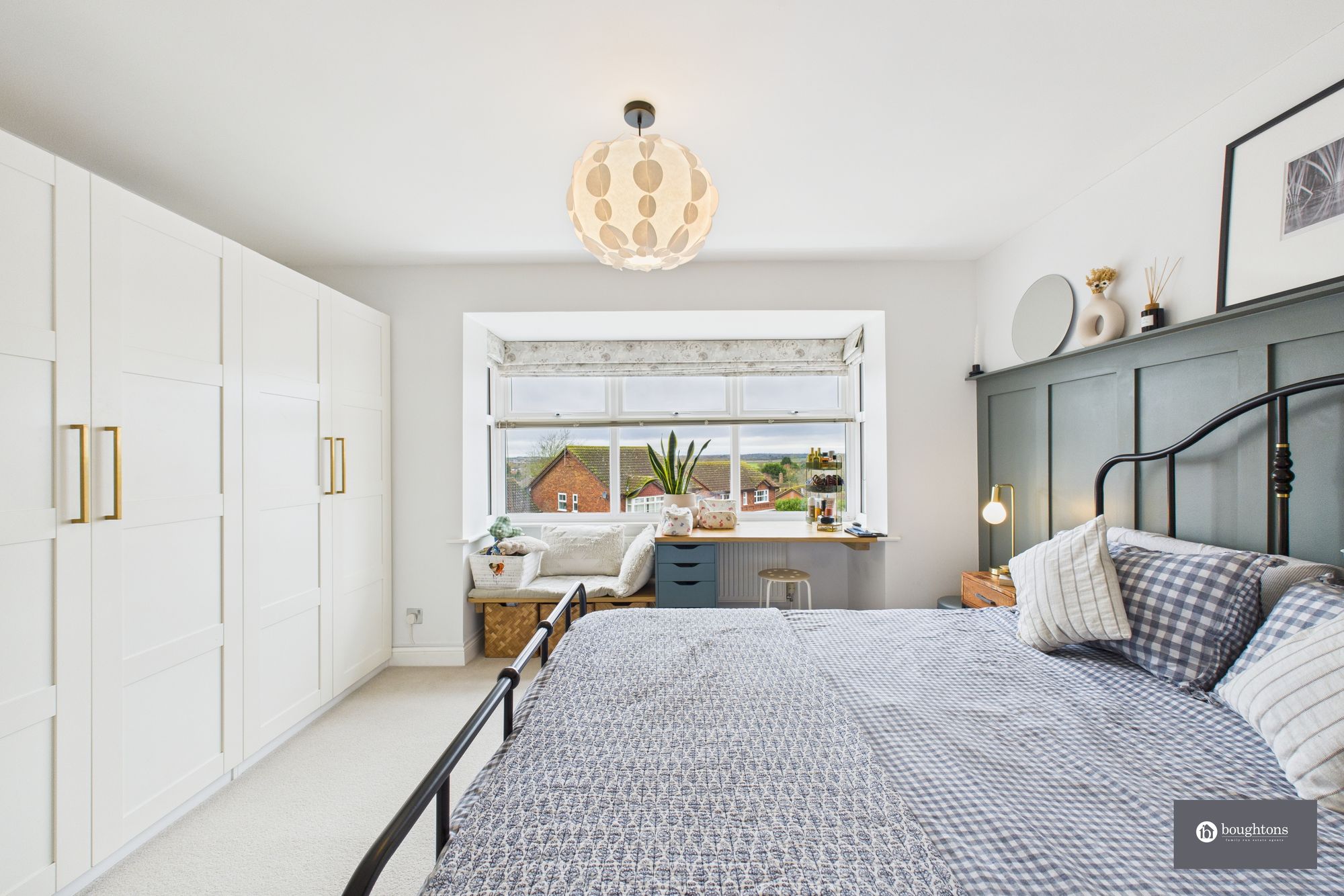 4 bed detached house for sale in St. Michaels Way, Steeple Claydon, MK18  - Property Image 19