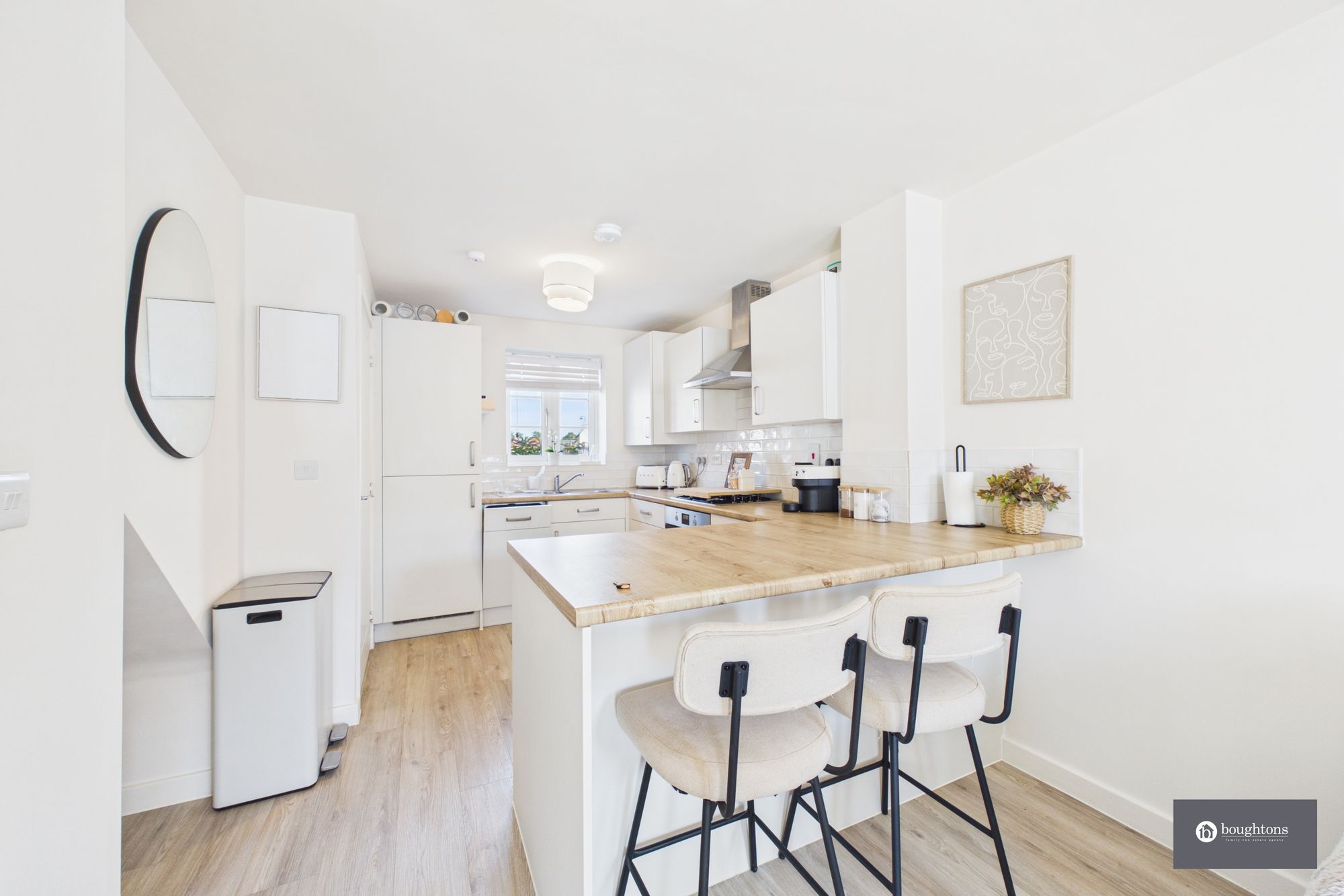 2 bed terraced house for sale in Yeoman Road, Towcester, NN12  - Property Image 2