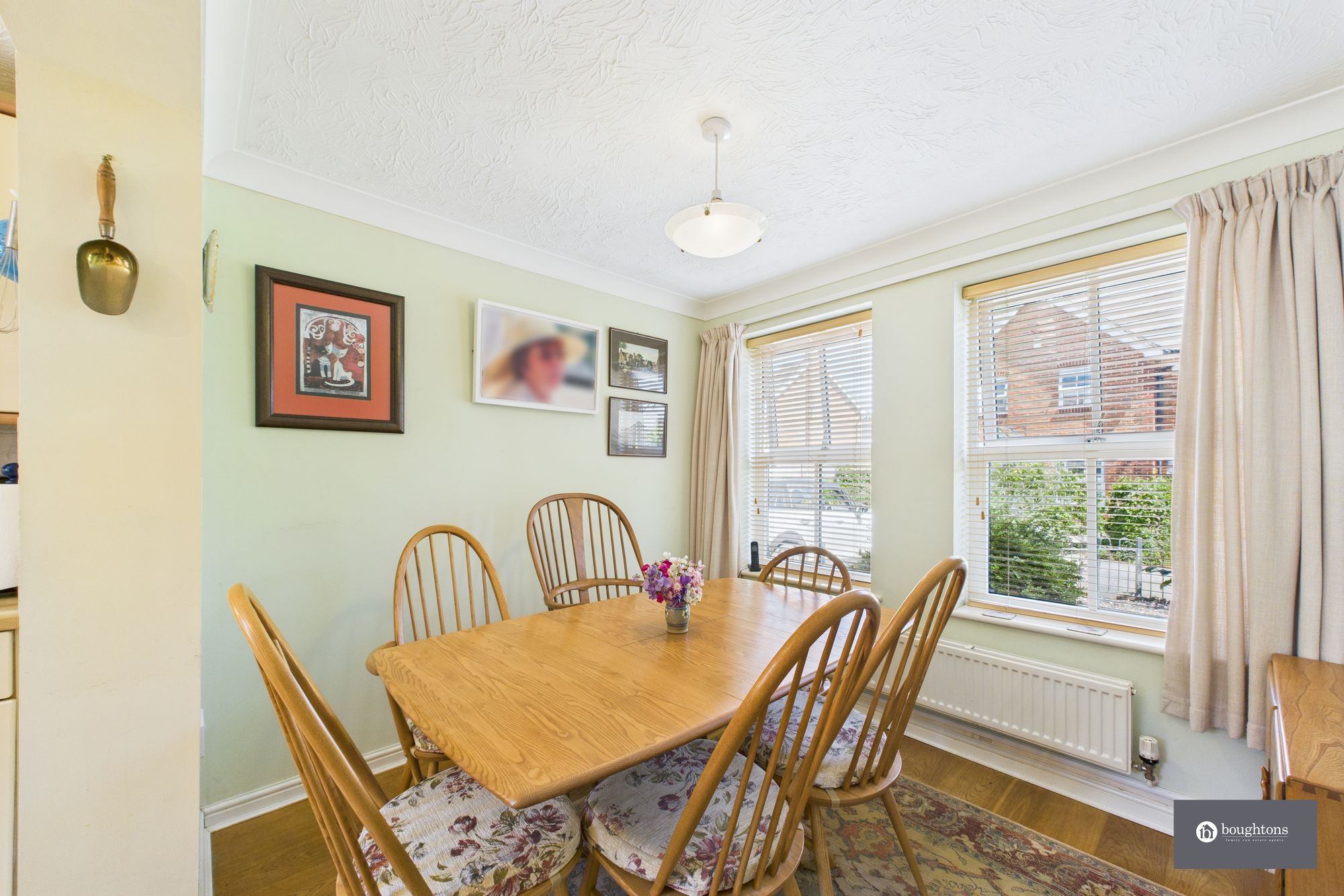 4 bed detached house for sale in Wren Close, Brackley, NN13  - Property Image 8