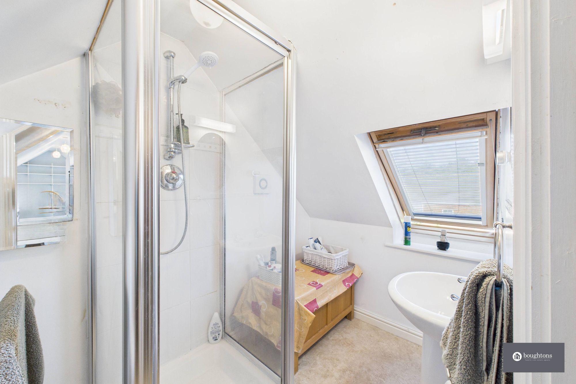 4 bed detached house for sale in Wren Close, Brackley, NN13  - Property Image 19