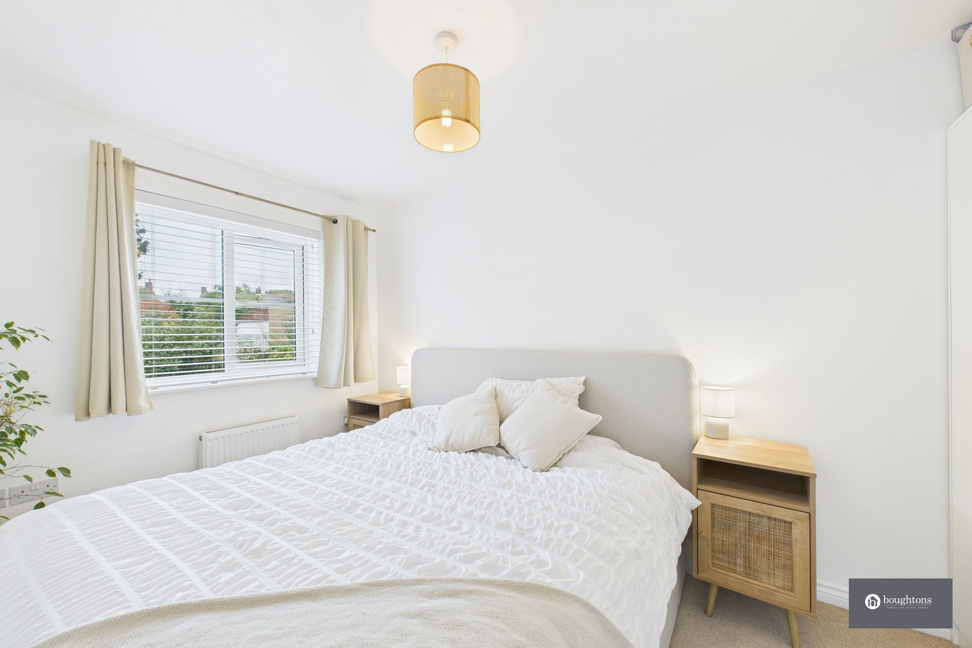 3 bed semi-detached house for sale in Lime Kiln Close, Silverstone, NN12  - Property Image 12