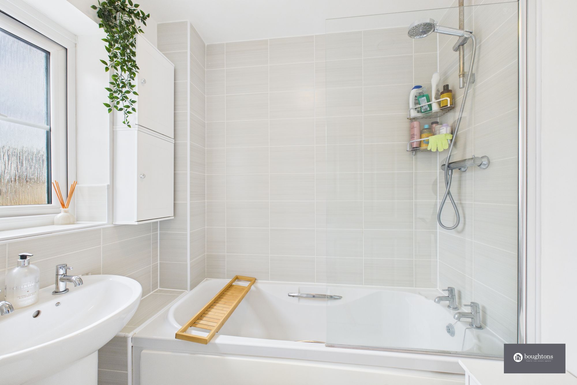 3 bed semi-detached house for sale in Lime Kiln Close, Silverstone, NN12  - Property Image 16