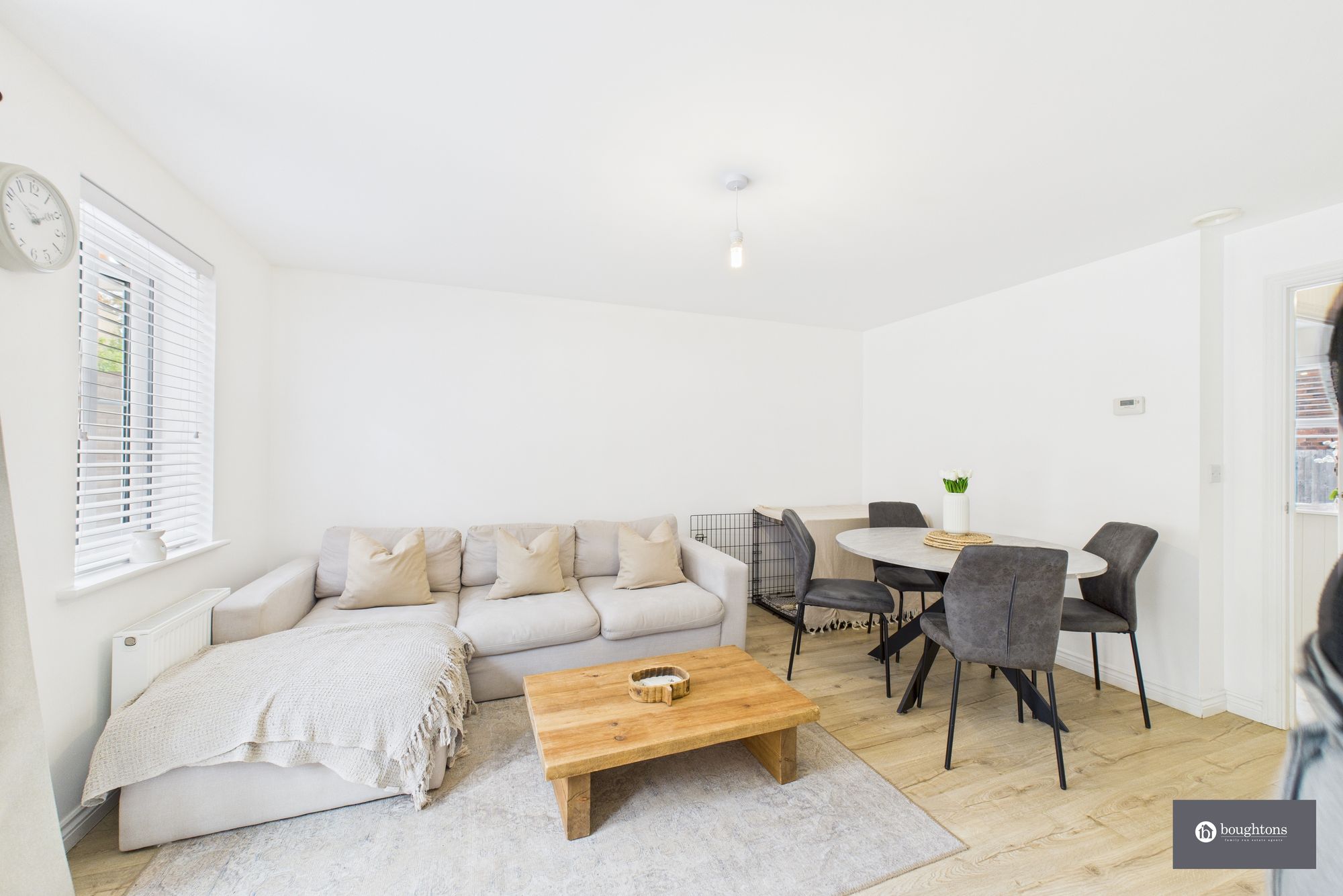 3 bed semi-detached house for sale in Lime Kiln Close, Silverstone, NN12  - Property Image 3