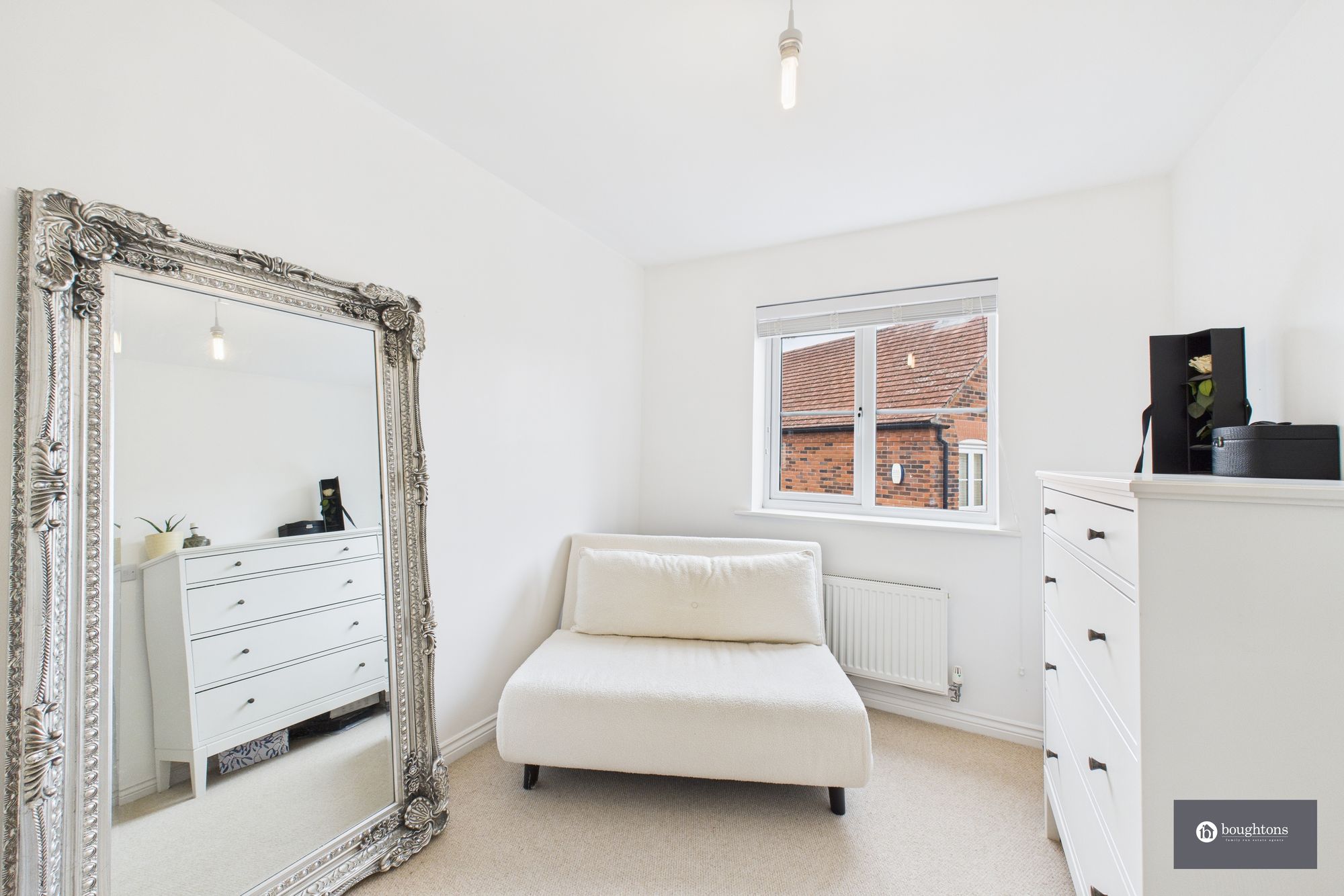 3 bed semi-detached house for sale in Lime Kiln Close, Silverstone, NN12  - Property Image 14