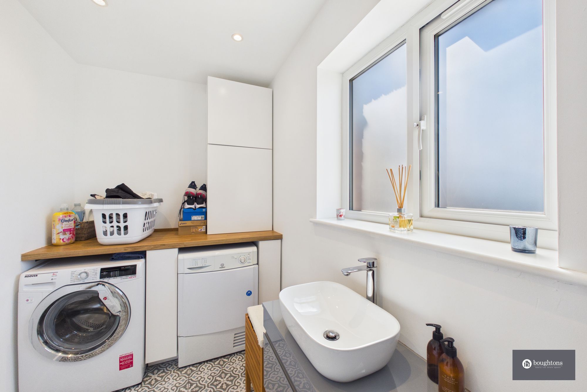 3 bed semi-detached house for sale in Western Avenue, Buckingham, MK18  - Property Image 11