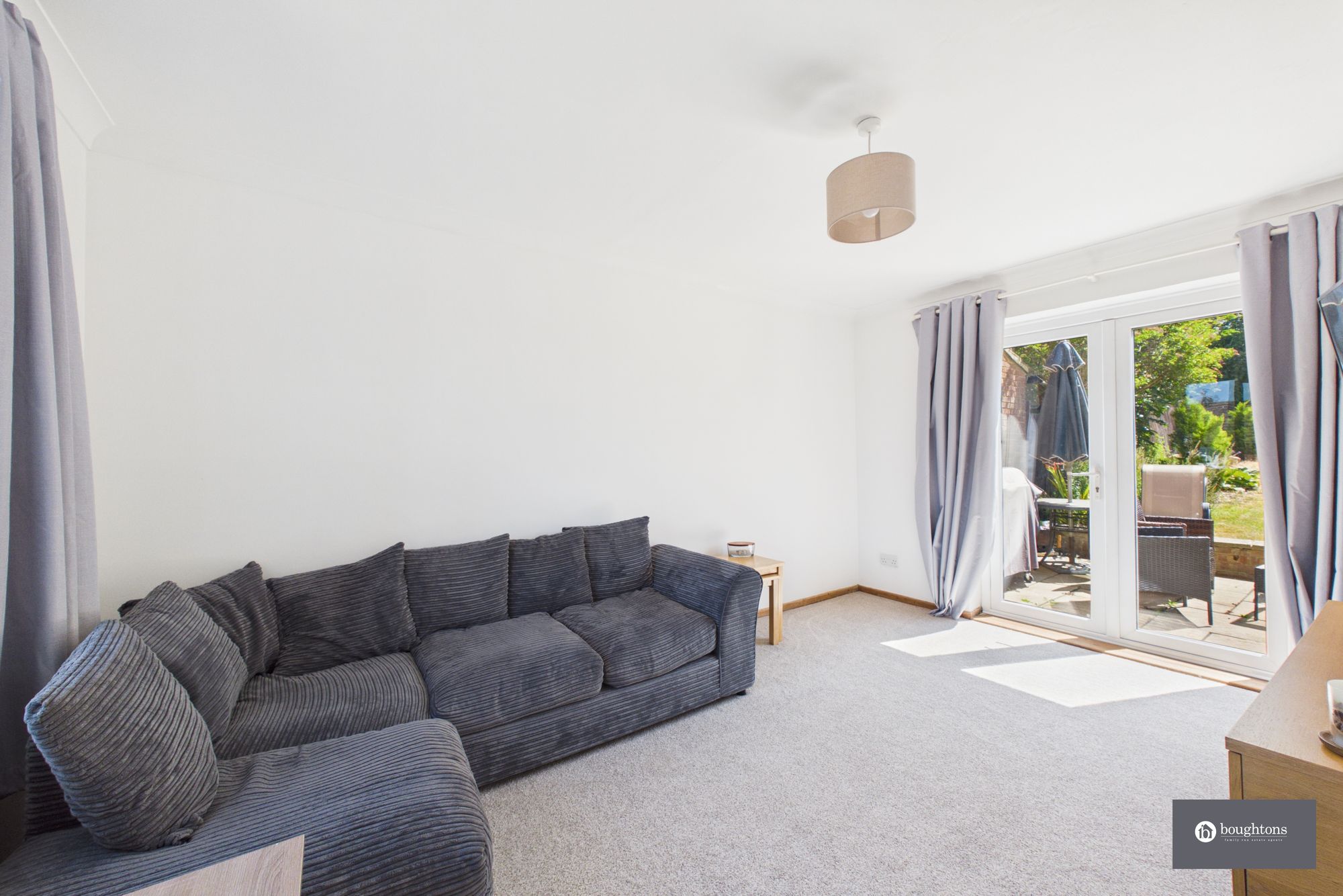 3 bed semi-detached house for sale in Western Avenue, Buckingham, MK18  - Property Image 9