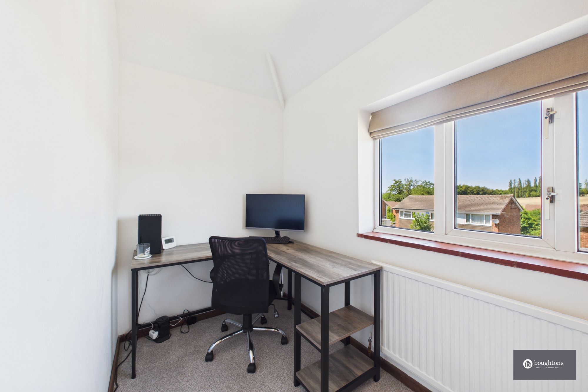 3 bed semi-detached house for sale in Western Avenue, Buckingham, MK18  - Property Image 19