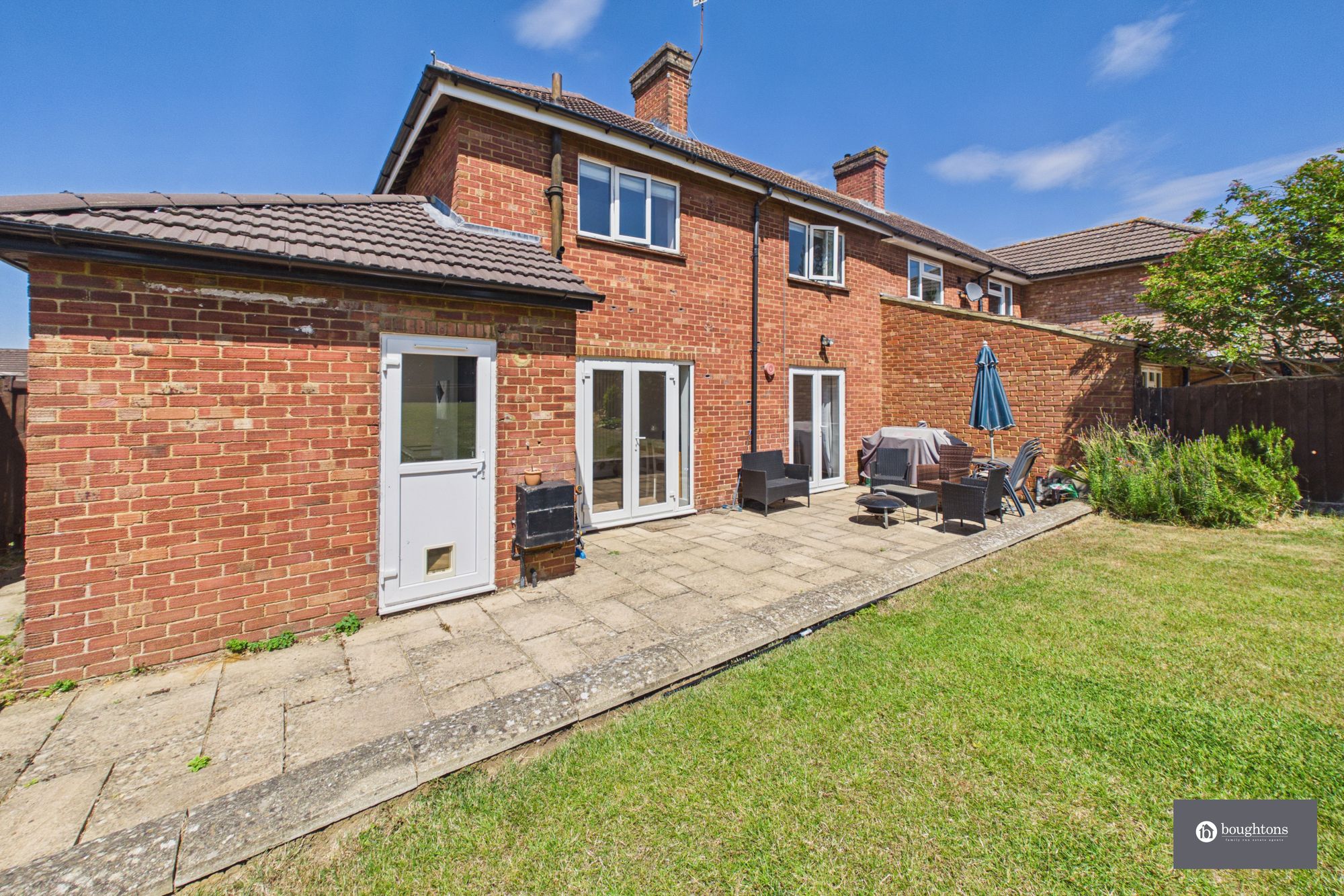 3 bed semi-detached house for sale in Western Avenue, Buckingham, MK18  - Property Image 22