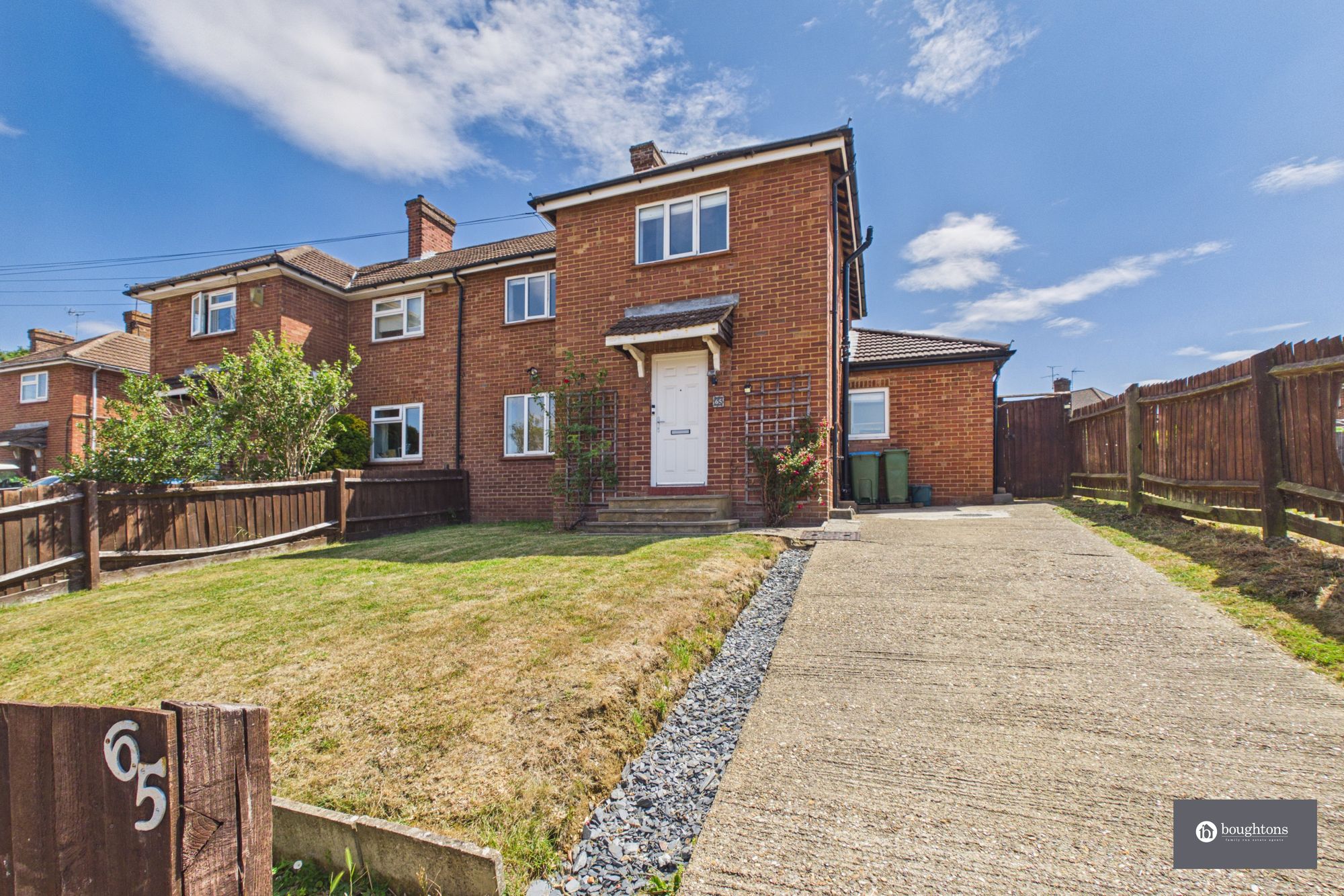 3 bed semi-detached house for sale in Western Avenue, Buckingham, MK18