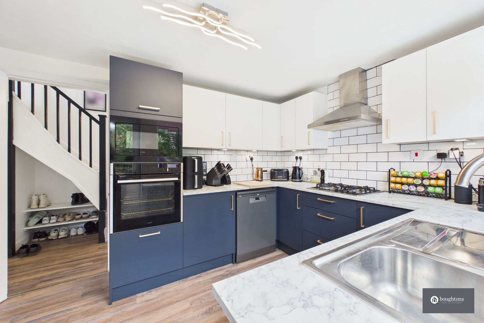 3 bed end of terrace house for sale in Johnson Avenue, Brackley, NN13  - Property Image 6