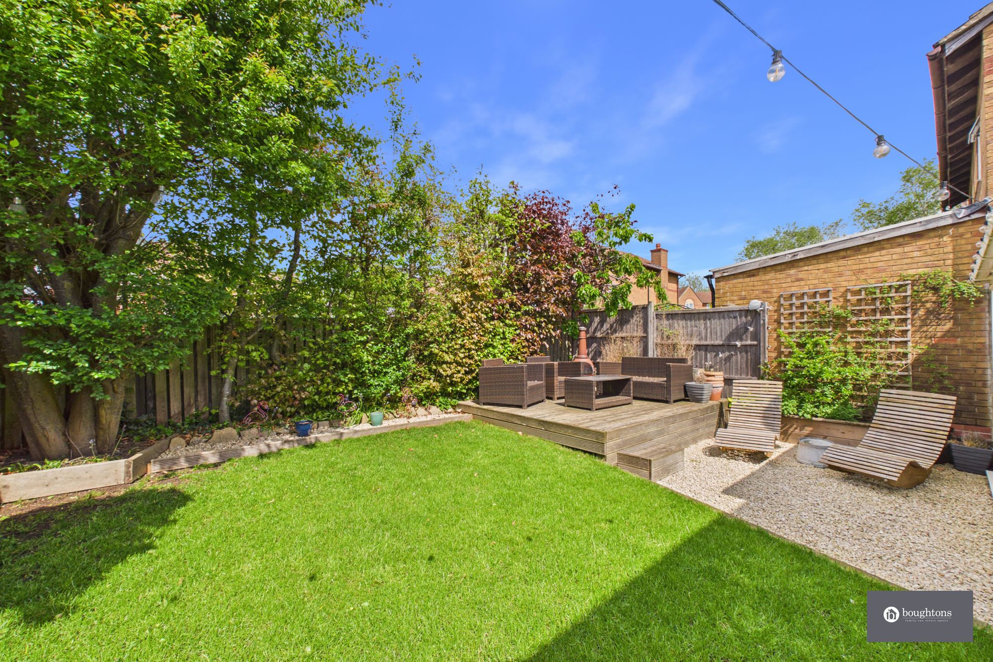 3 bed end of terrace house for sale in Johnson Avenue, Brackley, NN13  - Property Image 2