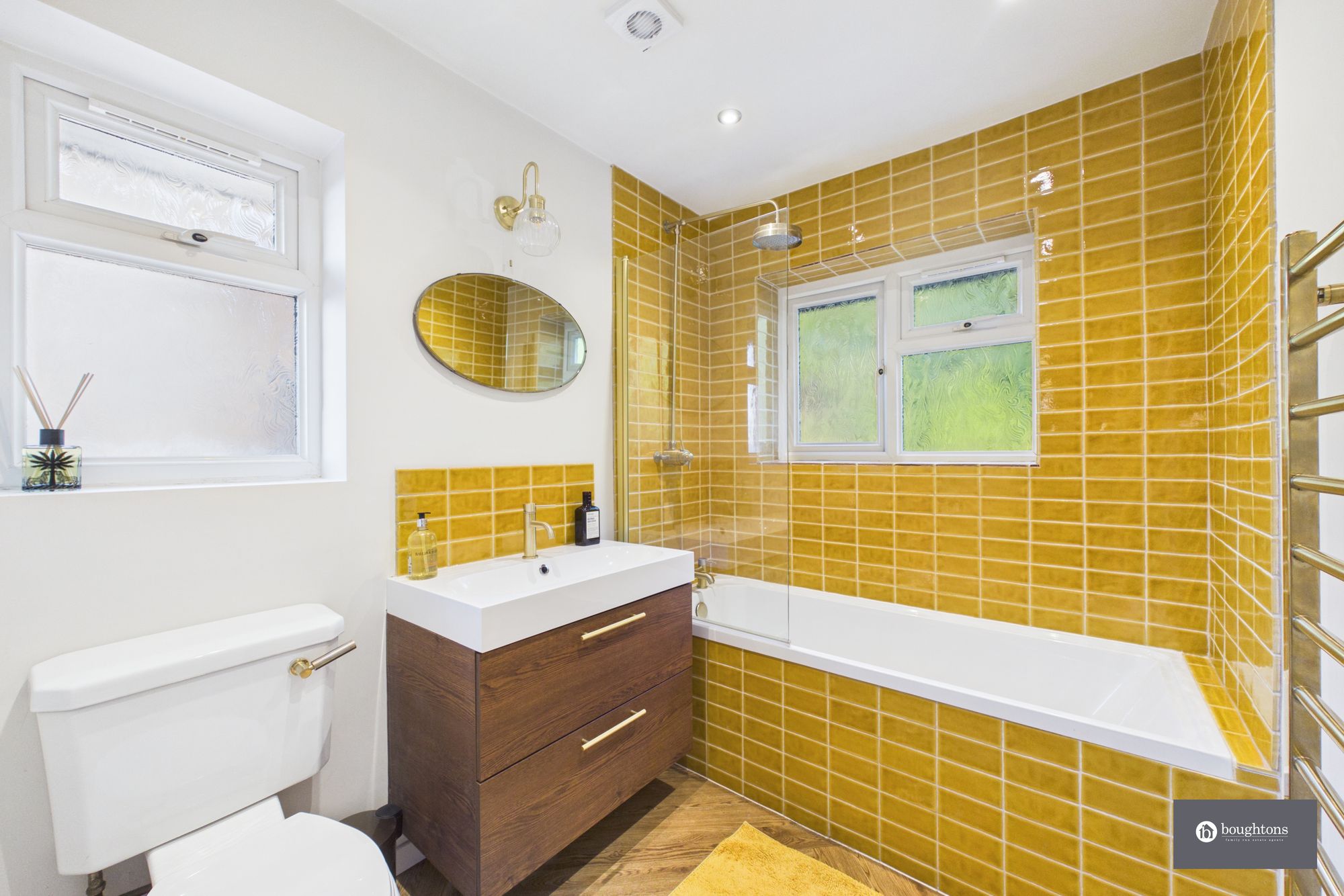 3 bed semi-detached house for sale in Highlands Road, Buckingham, MK18  - Property Image 12