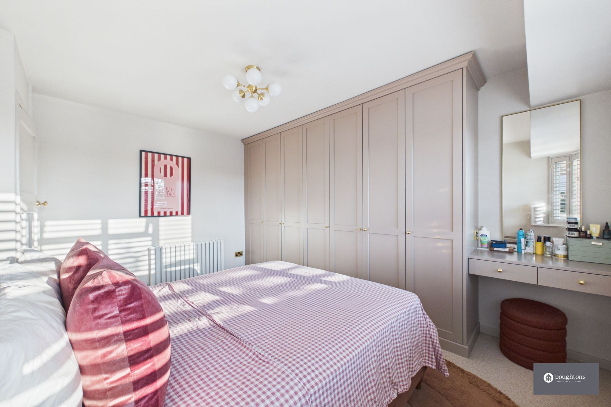 3 bed semi-detached house for sale in Highlands Road, Buckingham, MK18  - Property Image 14