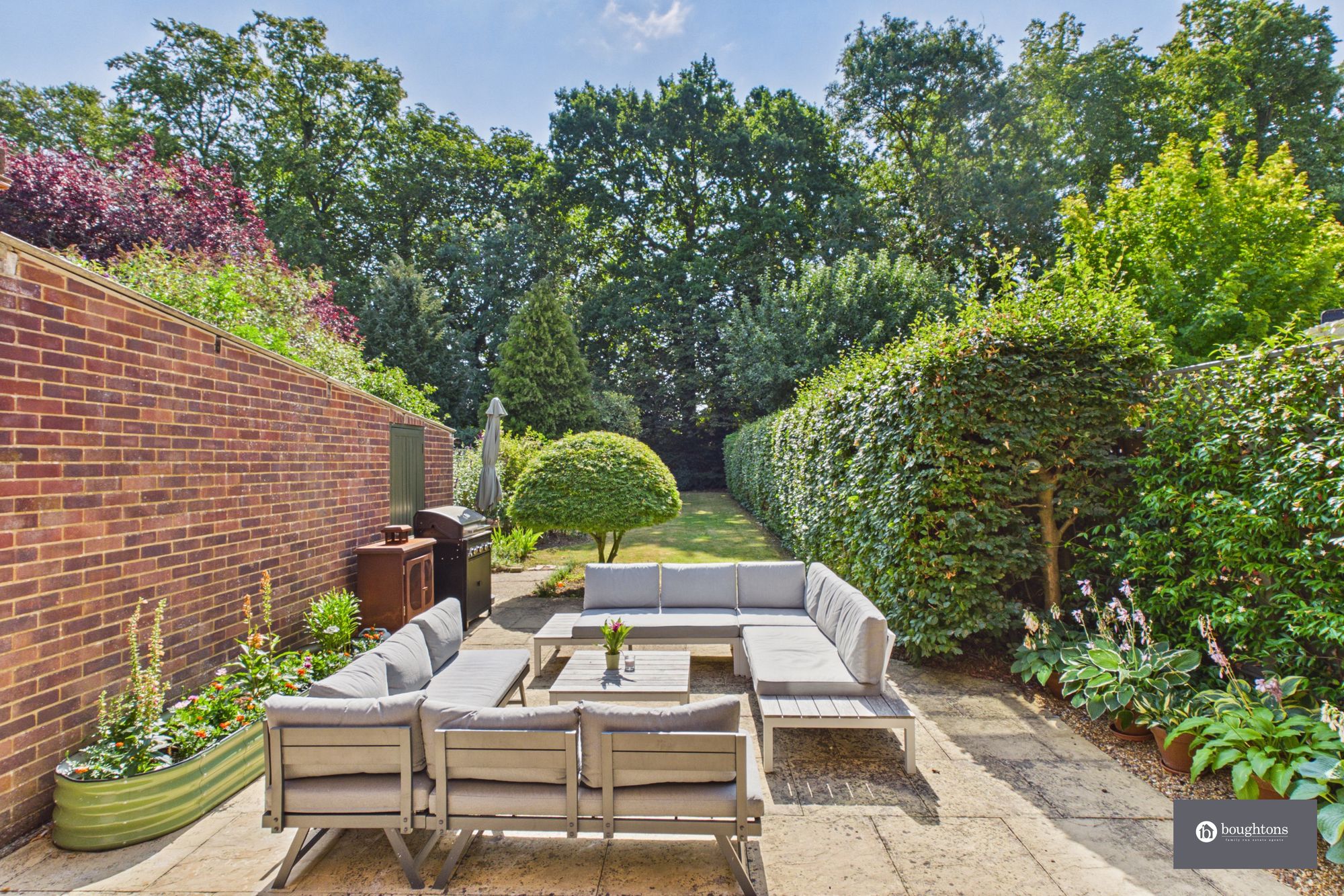 3 bed semi-detached house for sale in Highlands Road, Buckingham, MK18  - Property Image 2