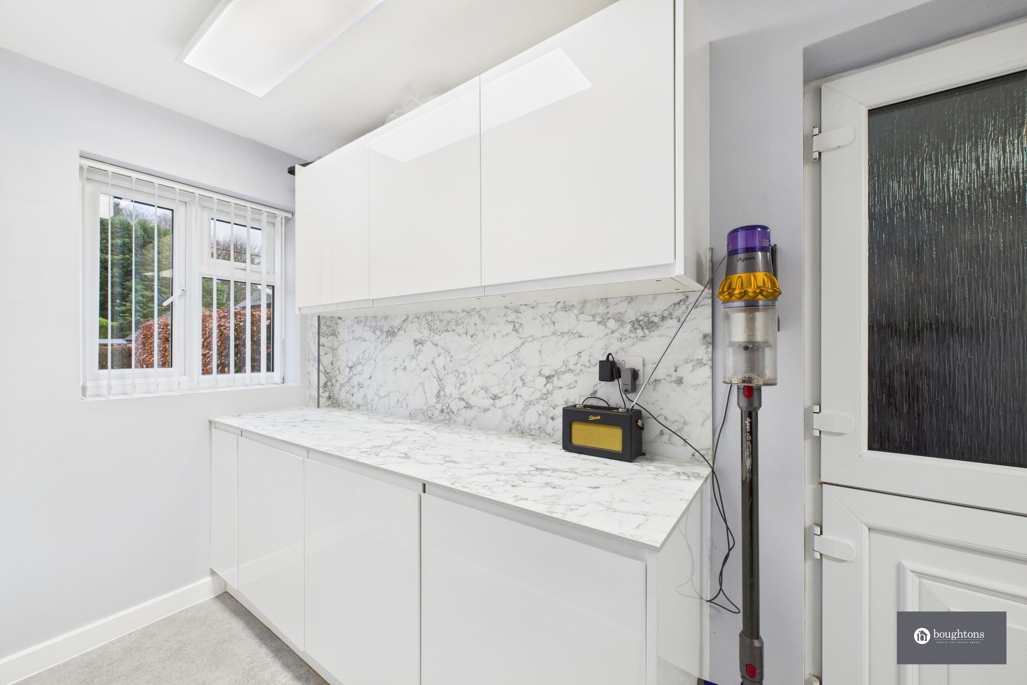 3 bed link detached house for sale in Valley Road, Finmere, MK18  - Property Image 9