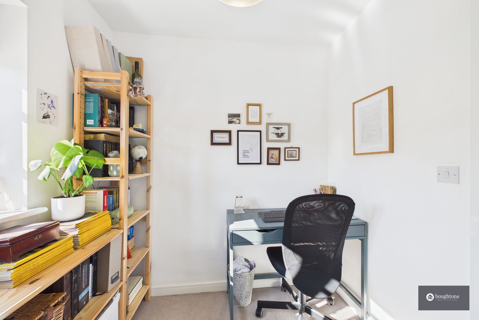 3 bed terraced house for sale in Foxhills Way, Brackley, NN13  - Property Image 21