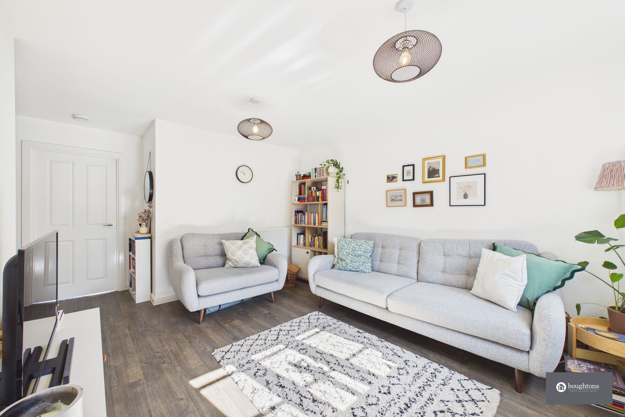 3 bed terraced house for sale in Foxhills Way, Brackley, NN13  - Property Image 6