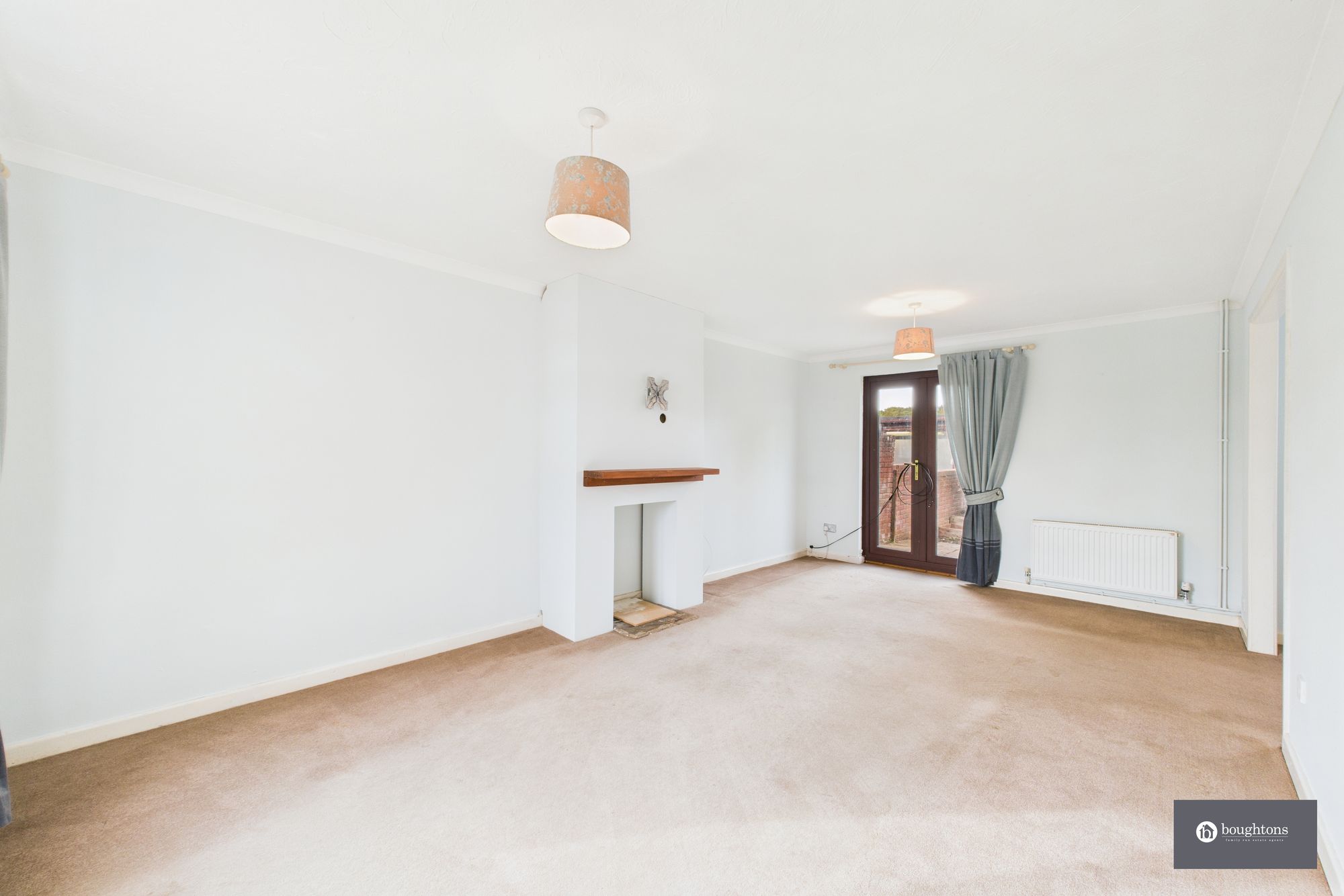 4 bed semi-detached house for sale in Brackley Road, Westbury, NN13  - Property Image 4