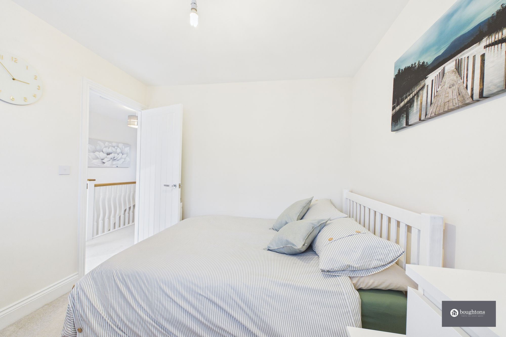 3 bed semi-detached house for sale in Field View, Brackley, NN13  - Property Image 17