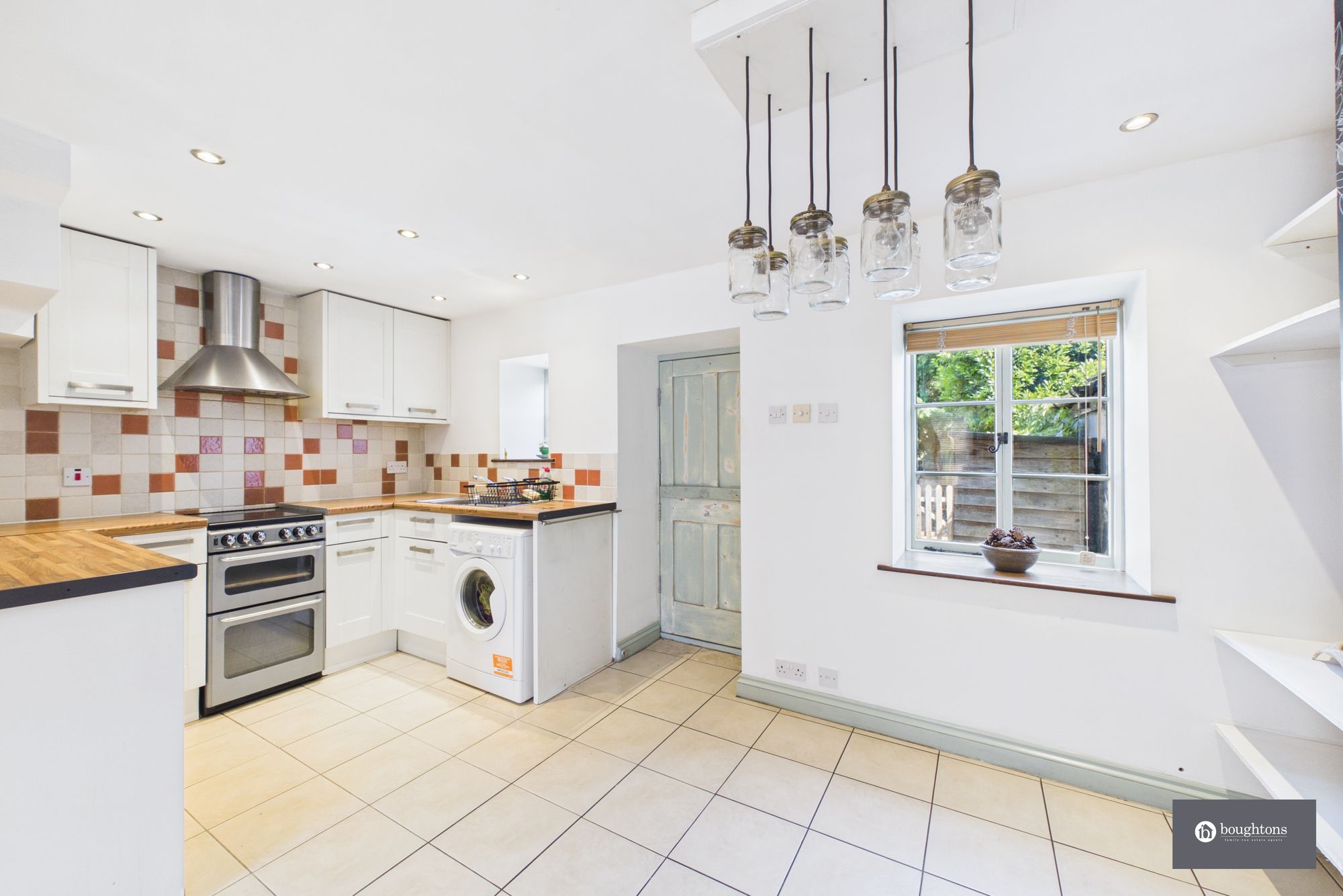 2 bed end of terrace house for sale in Manor Road, Brackley, NN13  - Property Image 7
