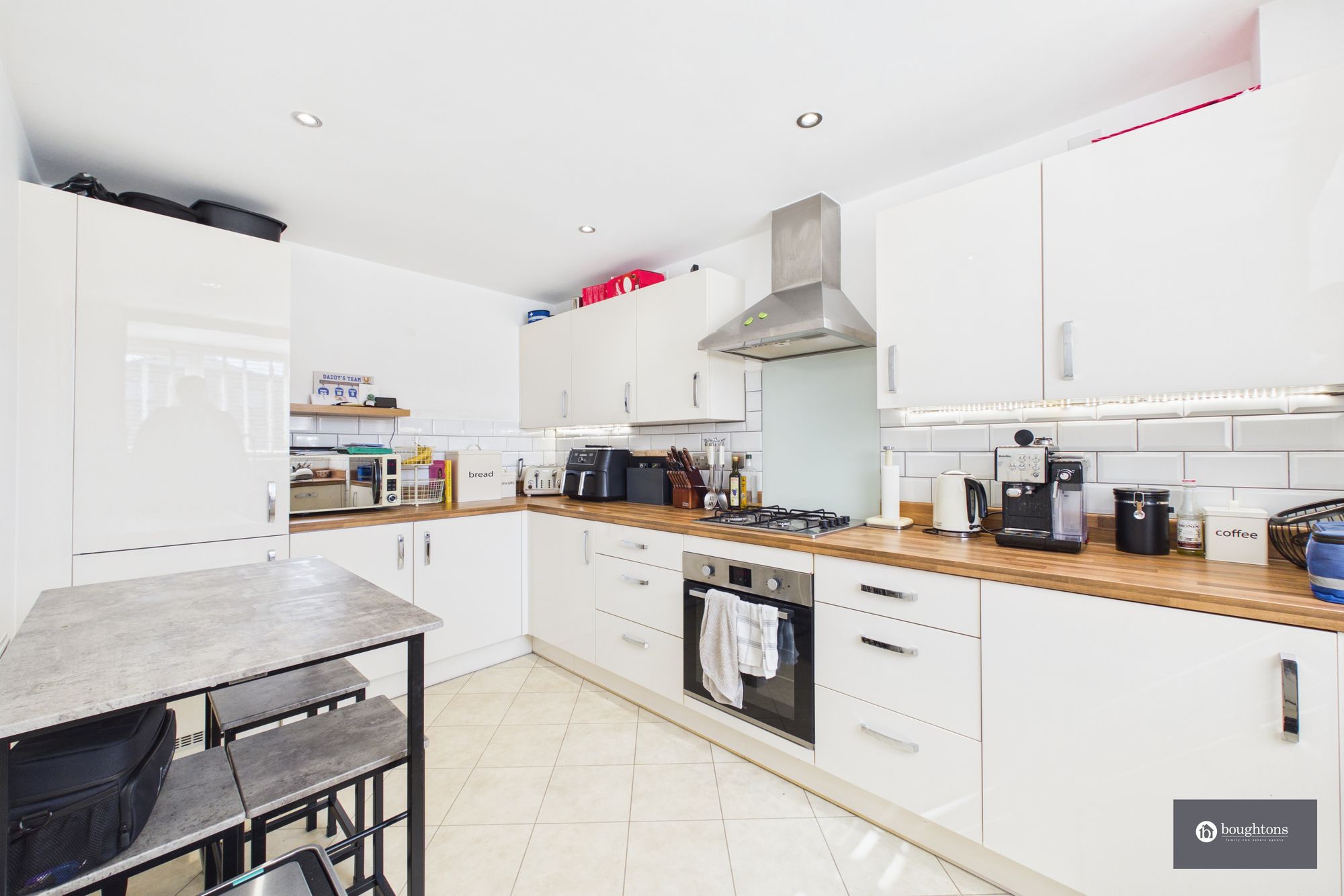 4 bed terraced town house for sale in Needlepin Way, Buckingham, MK18  - Property Image 3