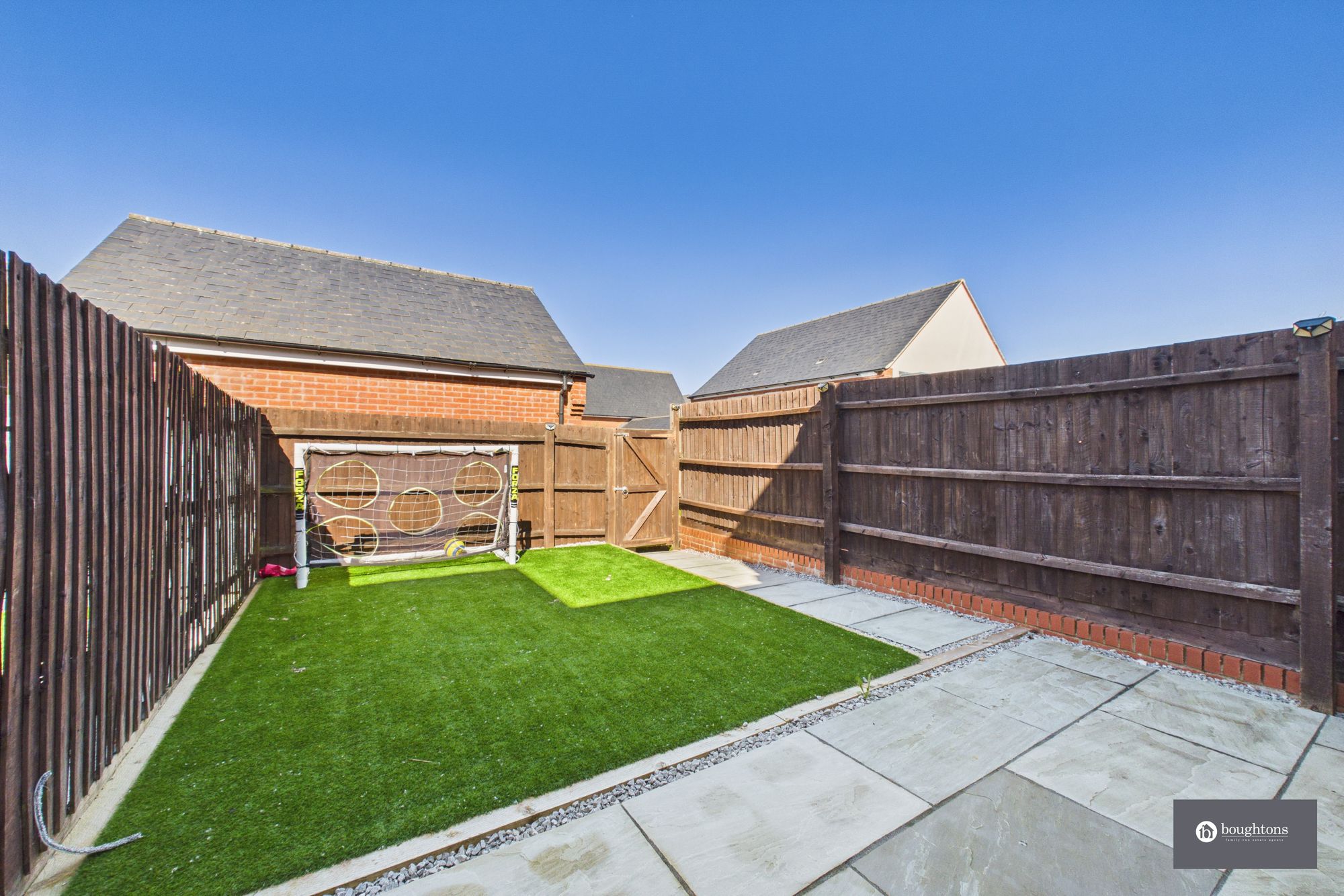 4 bed terraced town house for sale in Needlepin Way, Buckingham, MK18  - Property Image 20