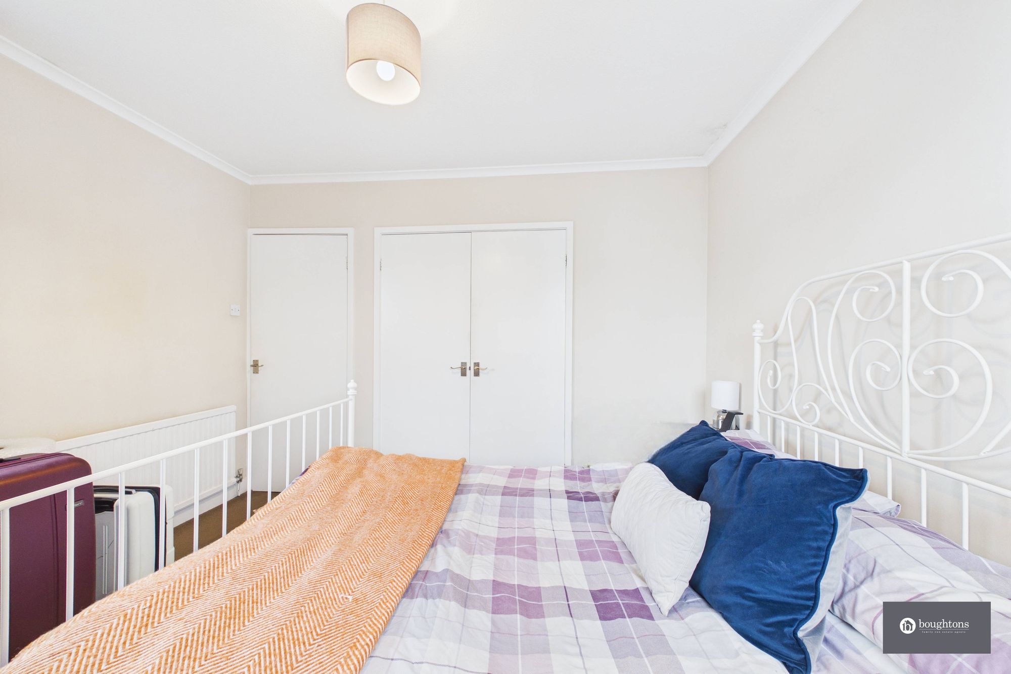 3 bed detached bungalow for sale in Rudgeway, Evenley, NN13  - Property Image 9