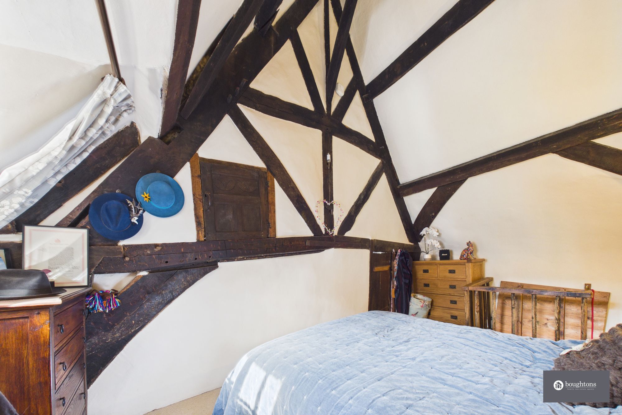 2 bed semi-detached house for sale in Mitre Street, Buckingham, MK18  - Property Image 28