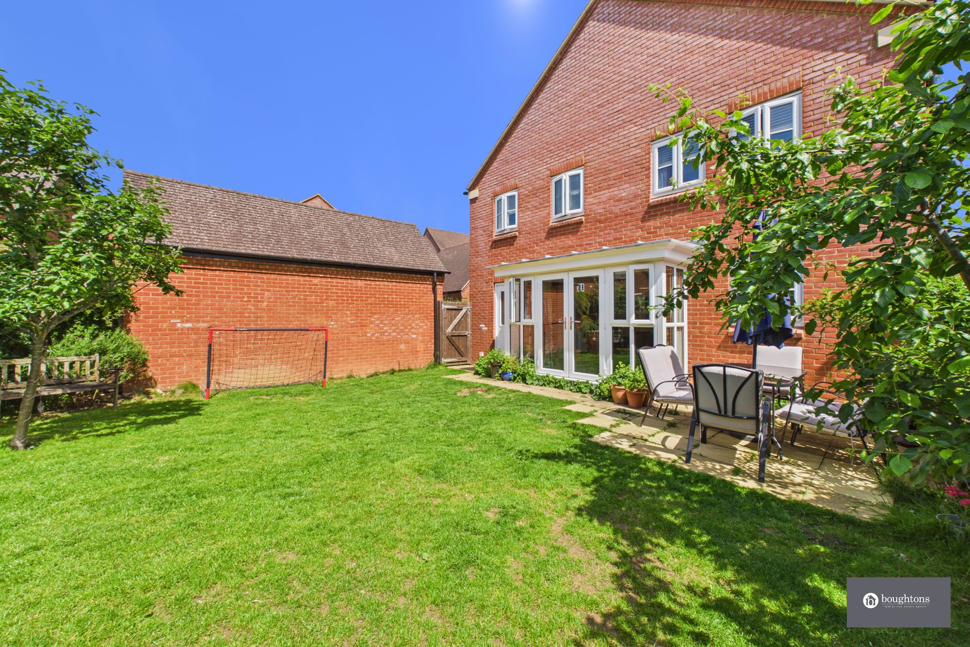 4 bed detached house for sale in Juliet Drive, Brackley, NN13  - Property Image 20