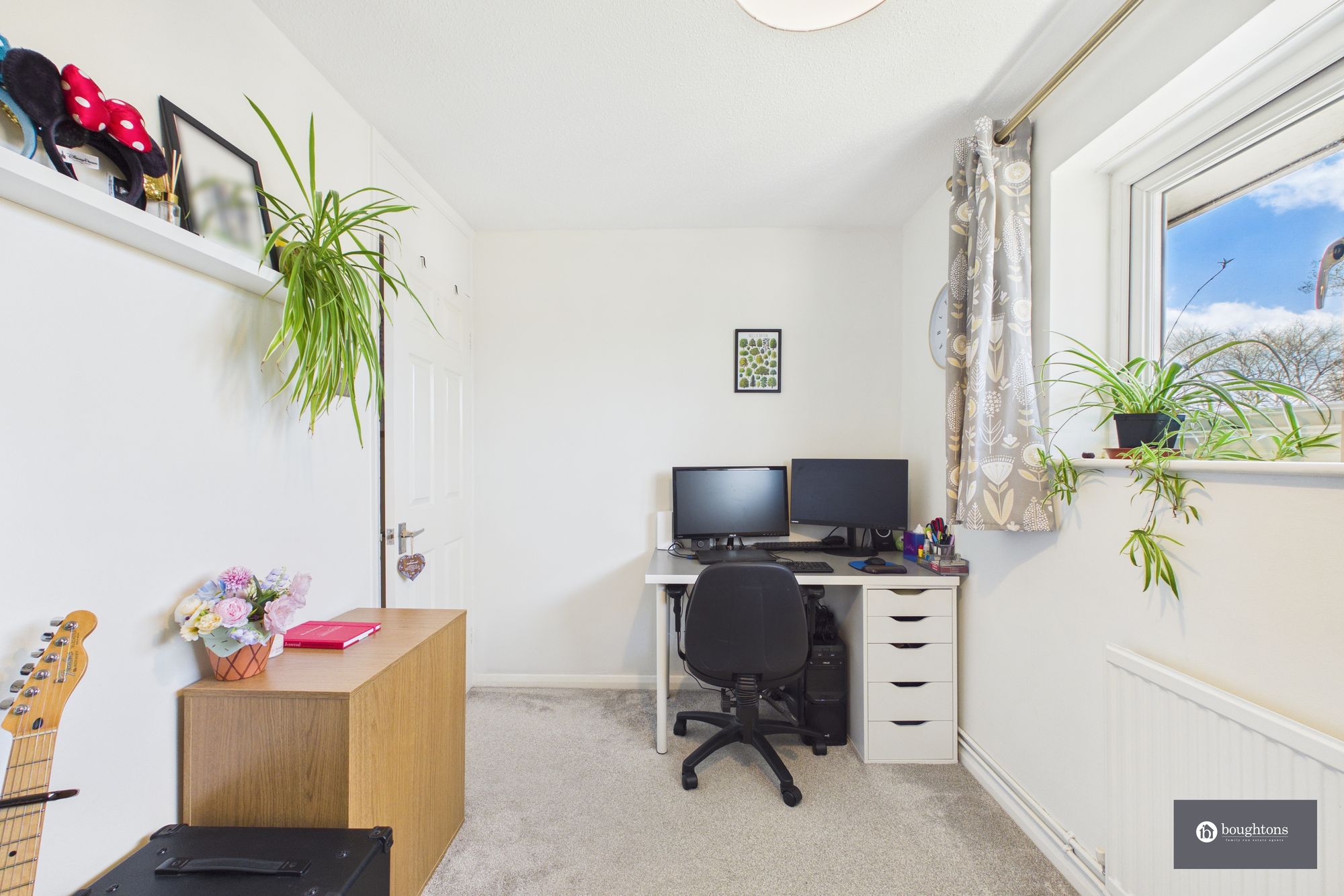 2 bed semi-detached house for sale in Bartlett Court, Brackley, NN13  - Property Image 15