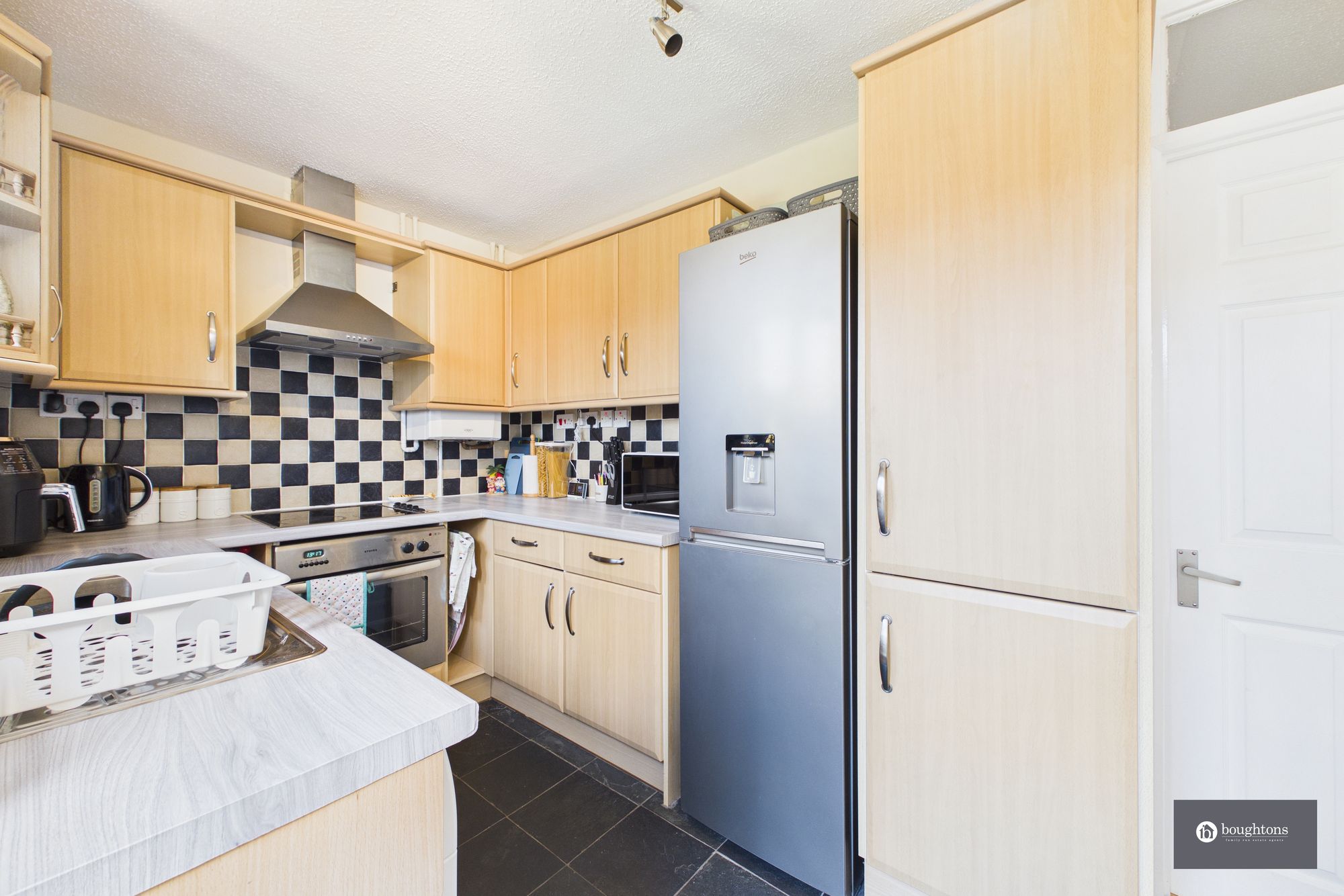 2 bed semi-detached house for sale in Bartlett Court, Brackley, NN13  - Property Image 4