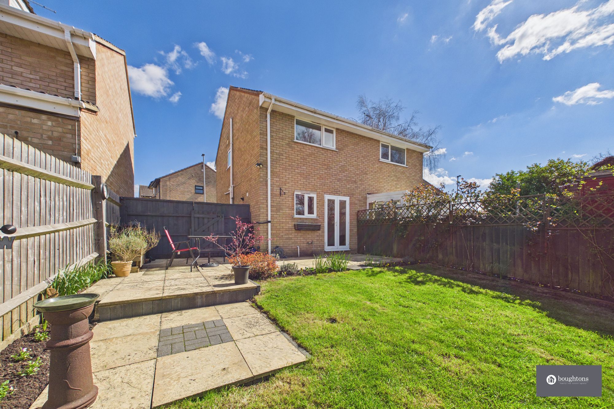 2 bed semi-detached house for sale in Bartlett Court, Brackley, NN13  - Property Image 19