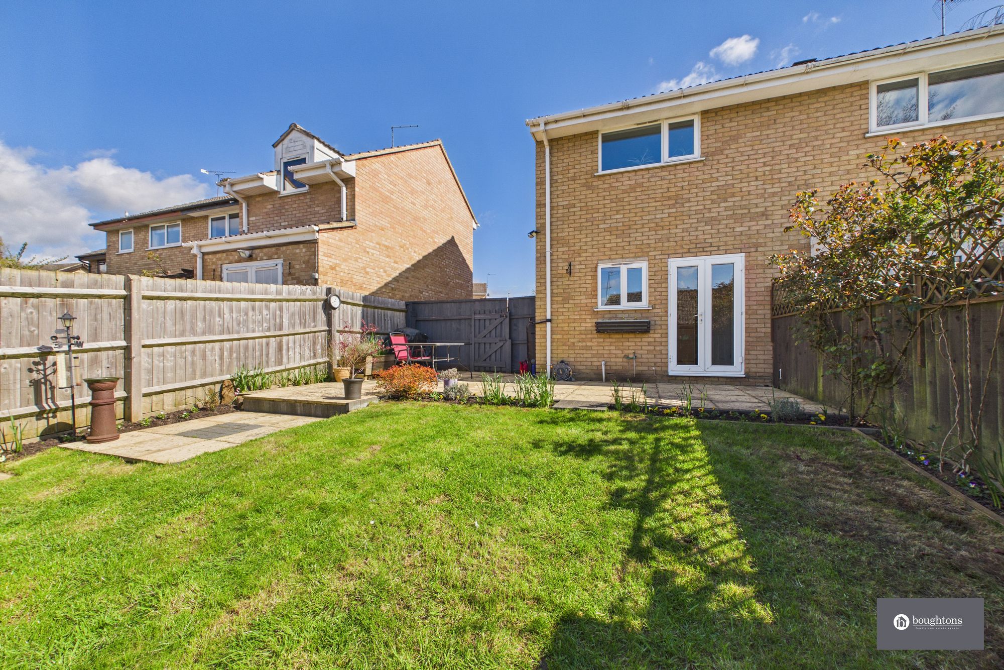 2 bed semi-detached house for sale in Bartlett Court, Brackley, NN13  - Property Image 18