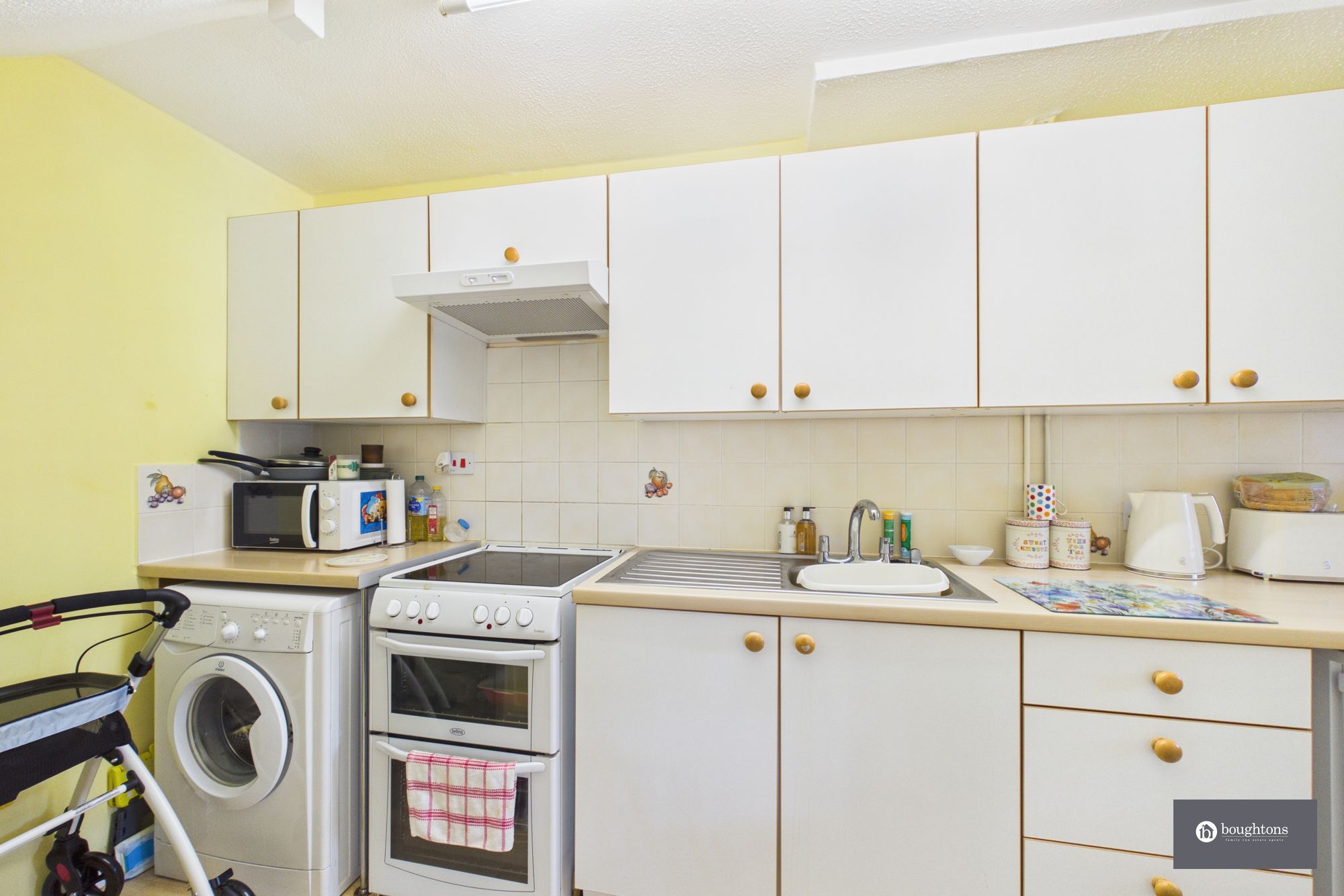 1 bed semi-detached house for sale in Meadow Gardens, Buckingham, MK18  - Property Image 8