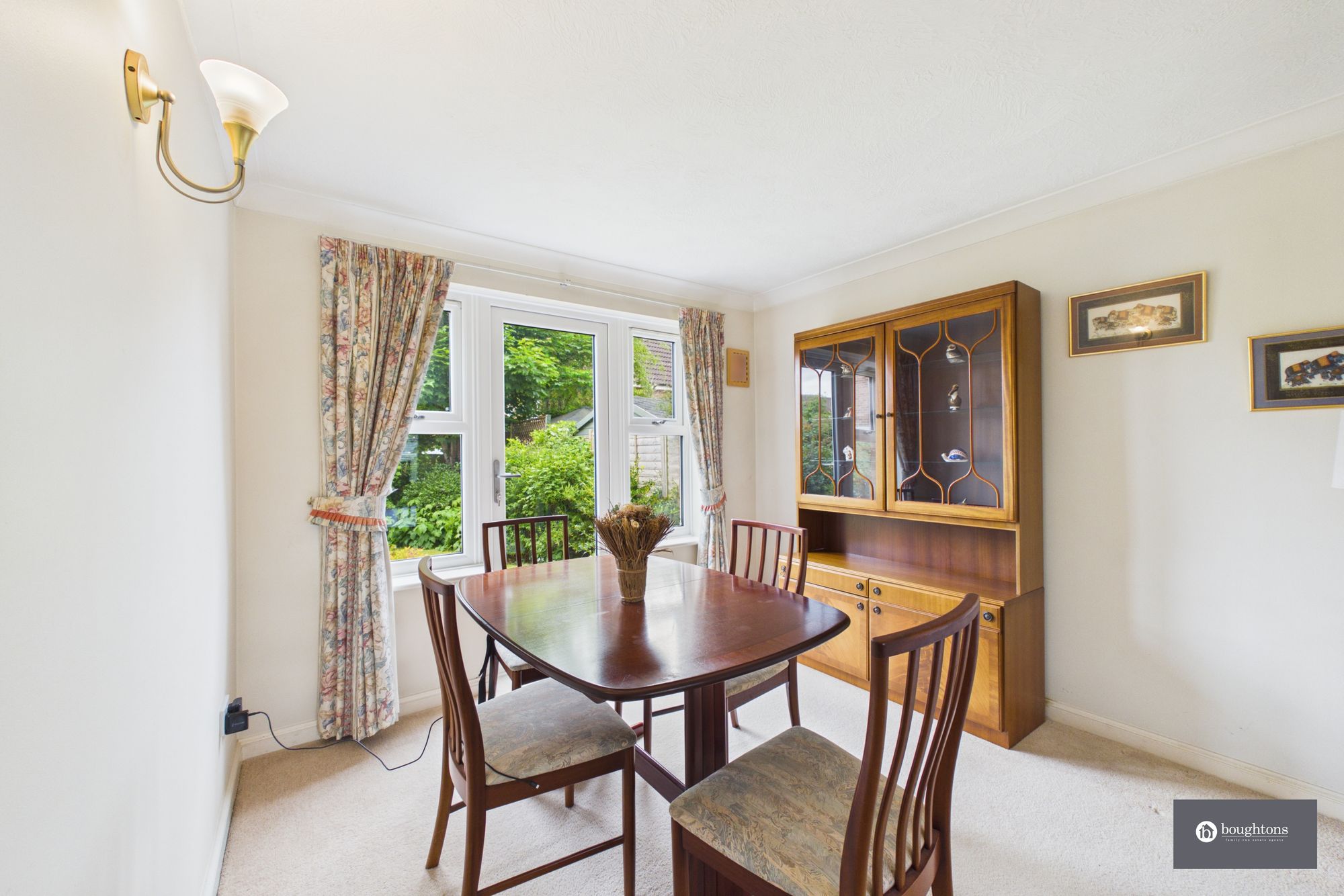 3 bed detached house for sale in Balliol Road, Brackley, NN13  - Property Image 6