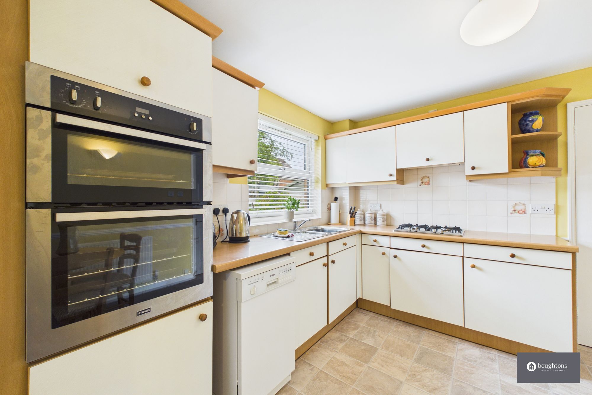 3 bed detached house for sale in Balliol Road, Brackley, NN13  - Property Image 10