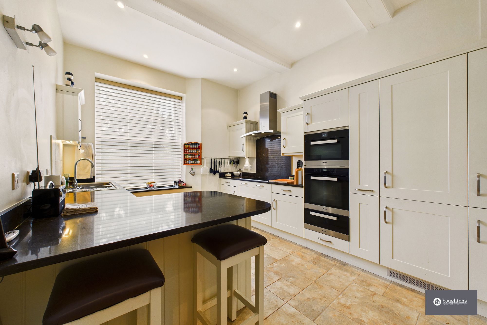 5 bed terraced house for sale in Brackley Lodge Mews, Brackley, NN13  - Property Image 8