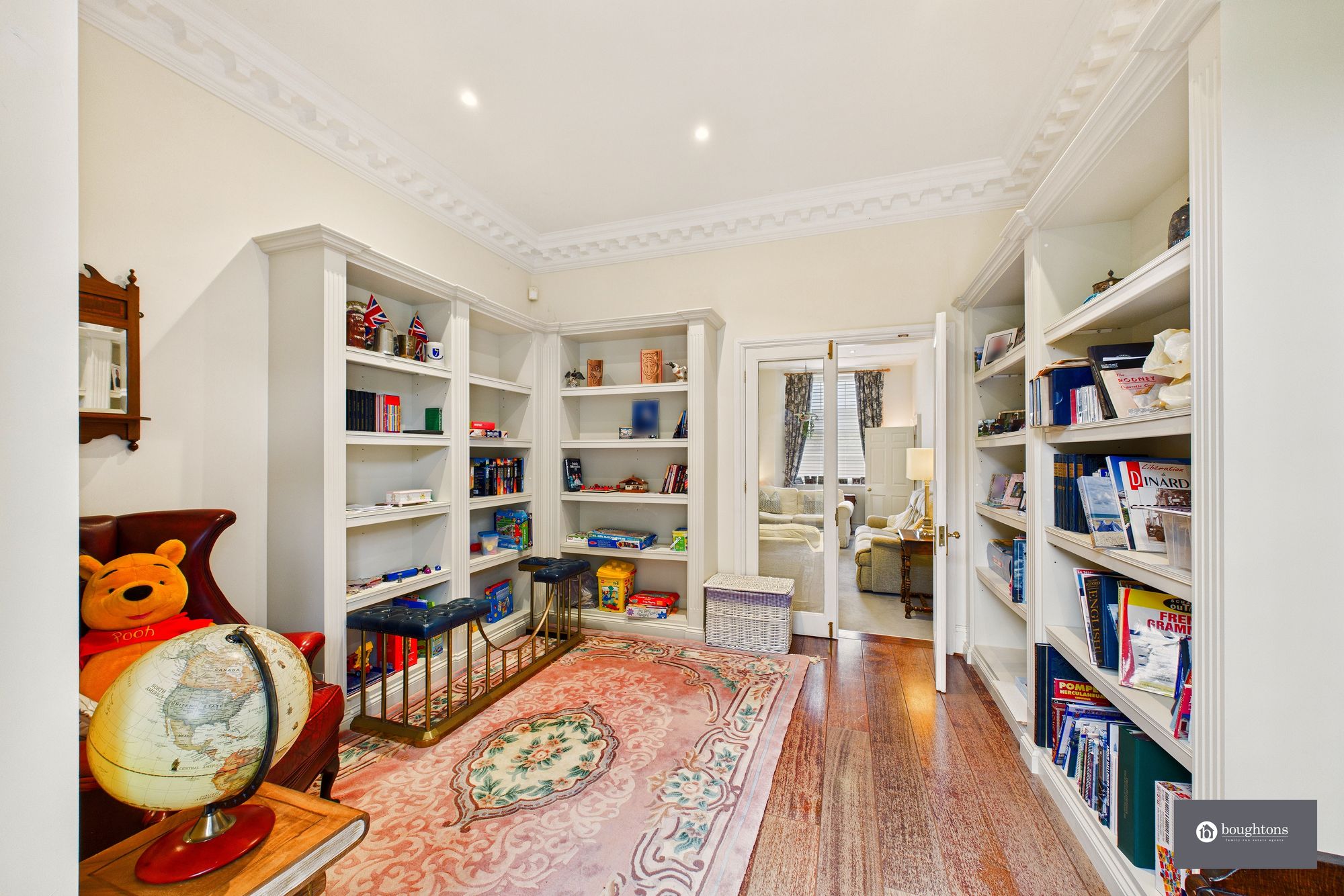 5 bed terraced house for sale in Brackley Lodge Mews, Brackley, NN13  - Property Image 2