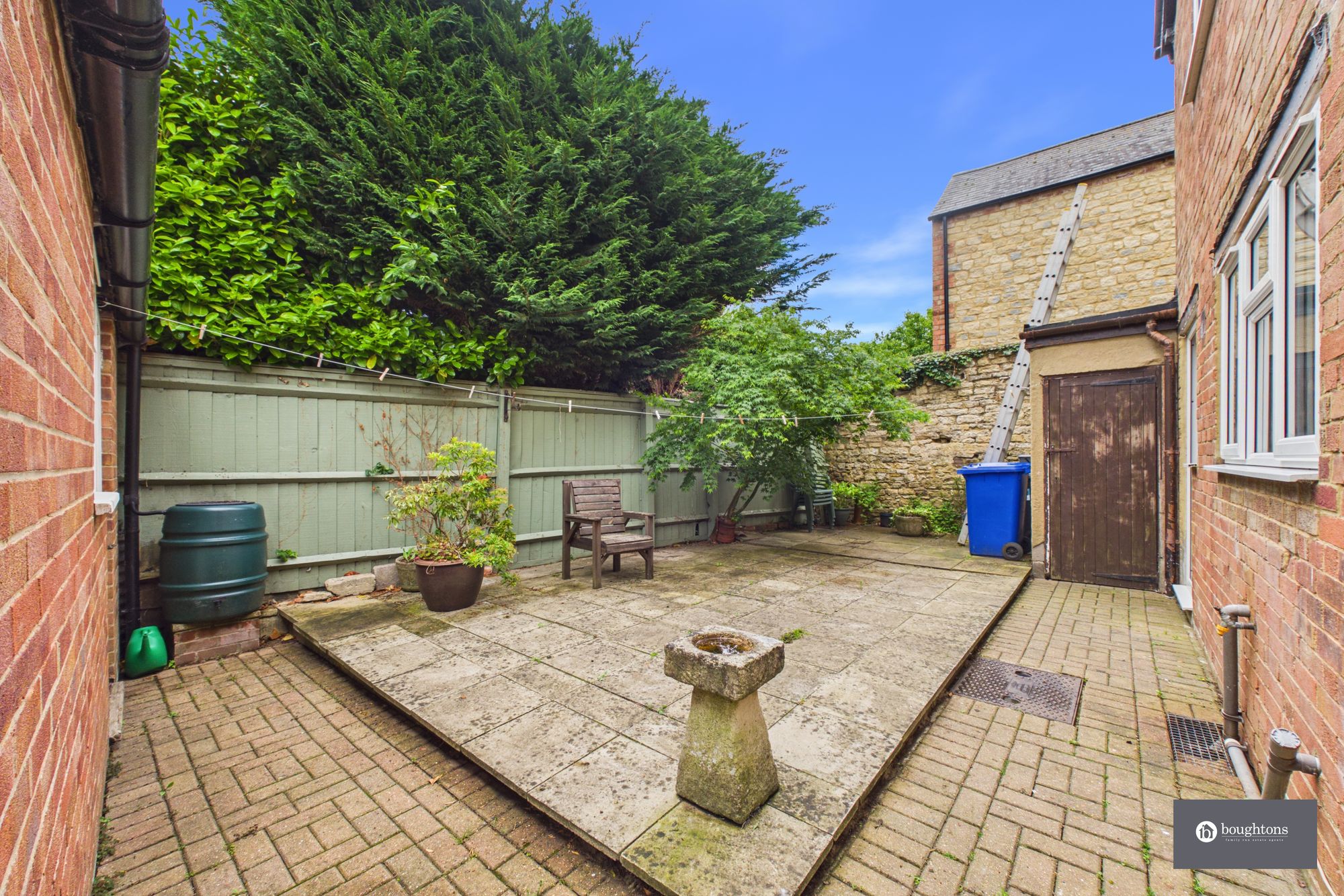 3 bed detached house for sale in Broad Street, Syresham, NN13  - Property Image 20